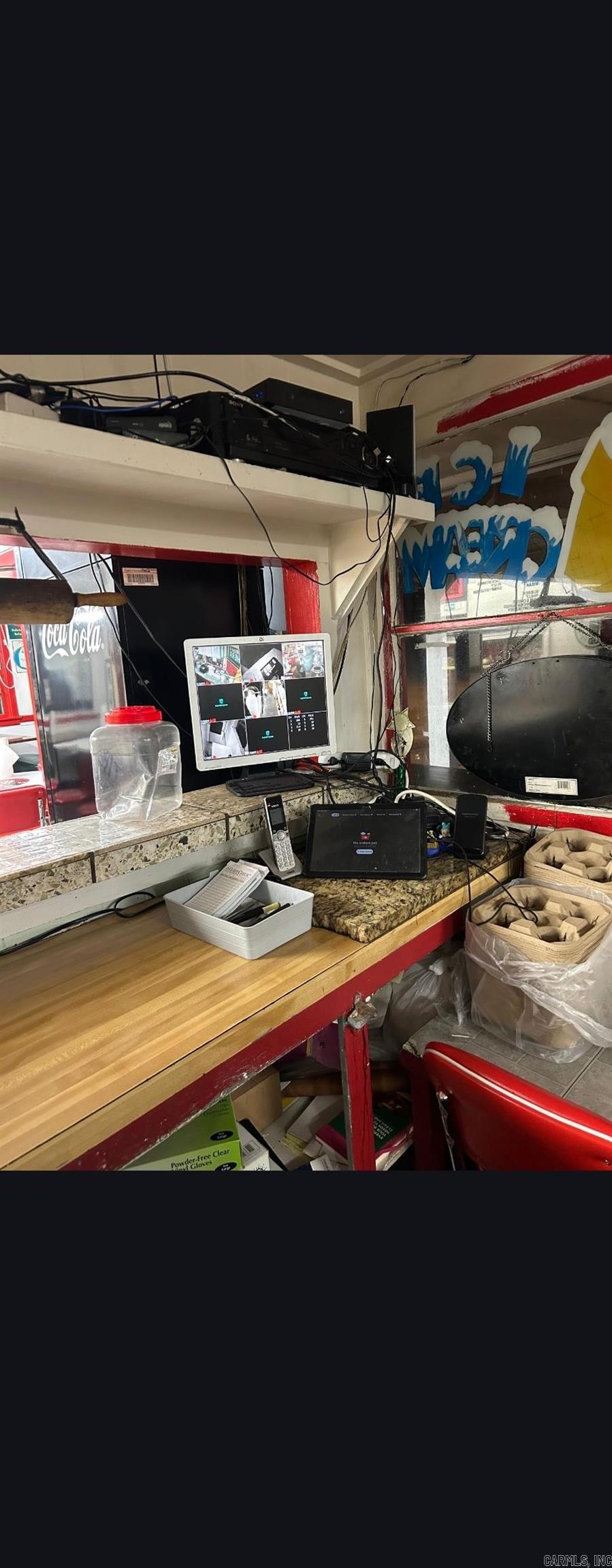 Oak Dale - Commercial Sale