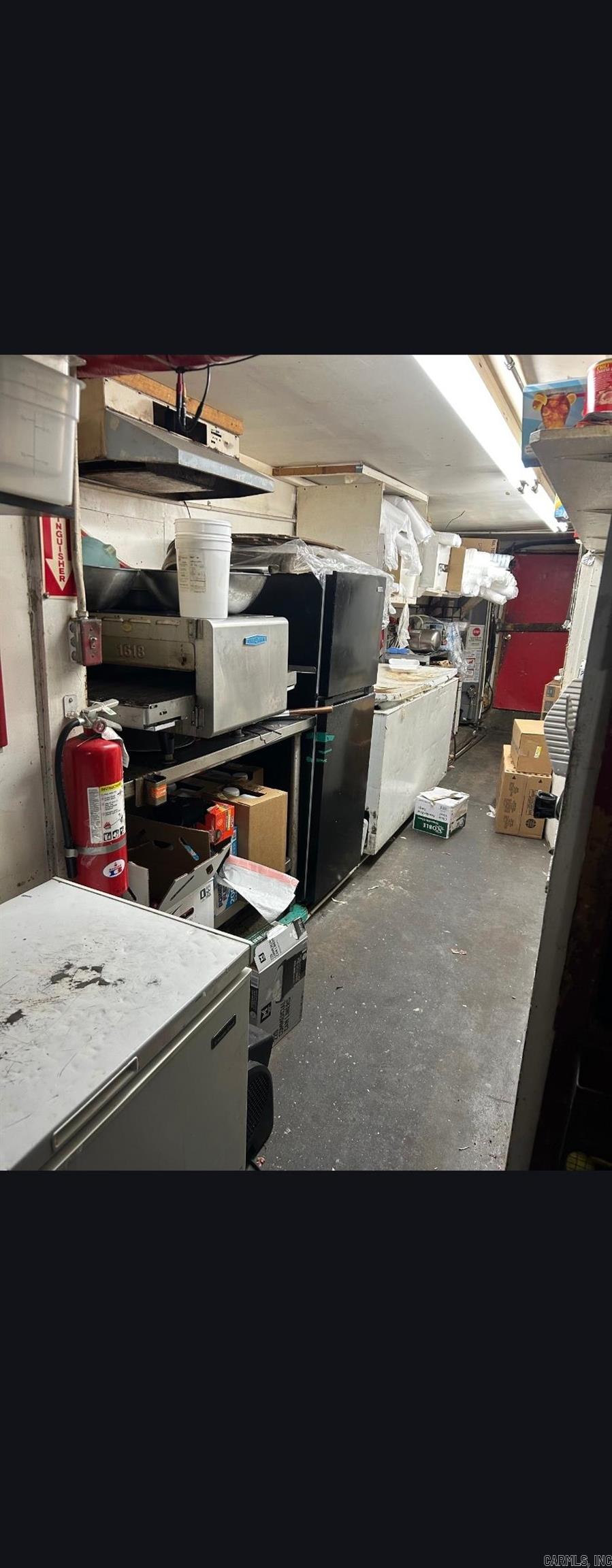 Oak Dale - Commercial Sale