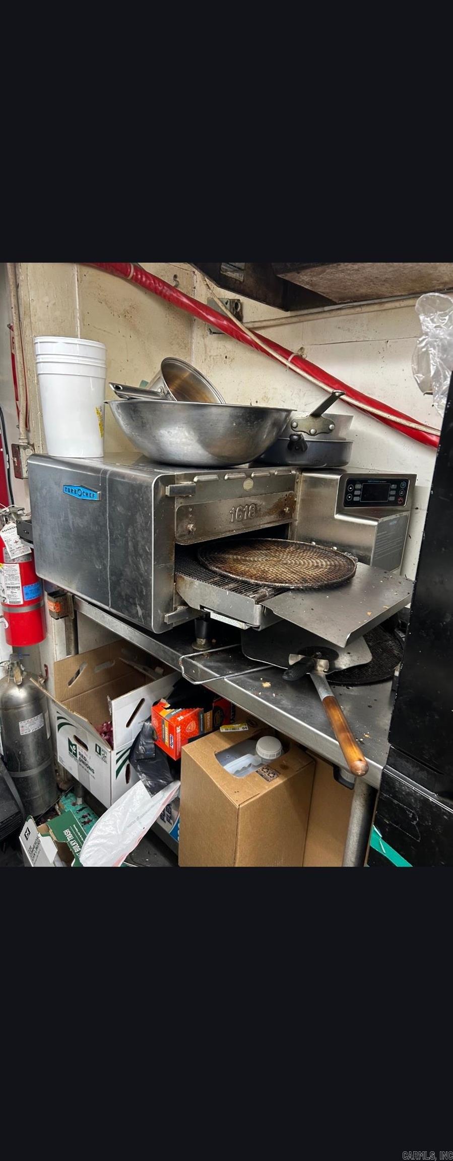 Oak Dale - Commercial Sale