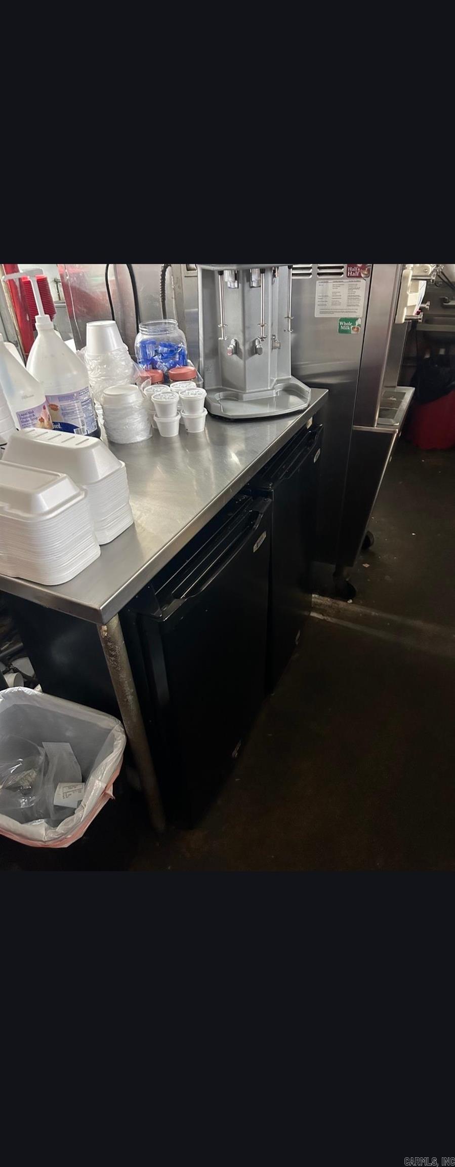 Oak Dale - Commercial Sale