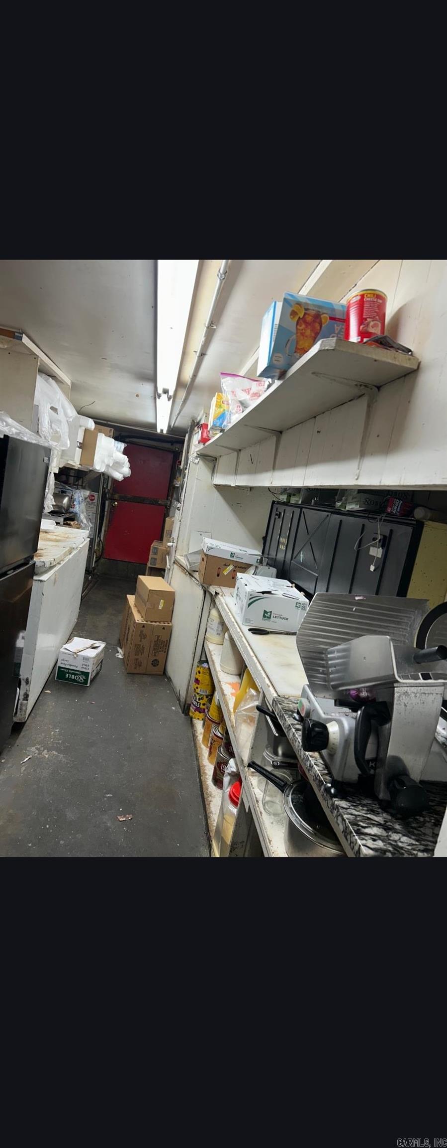 Oak Dale - Commercial Sale