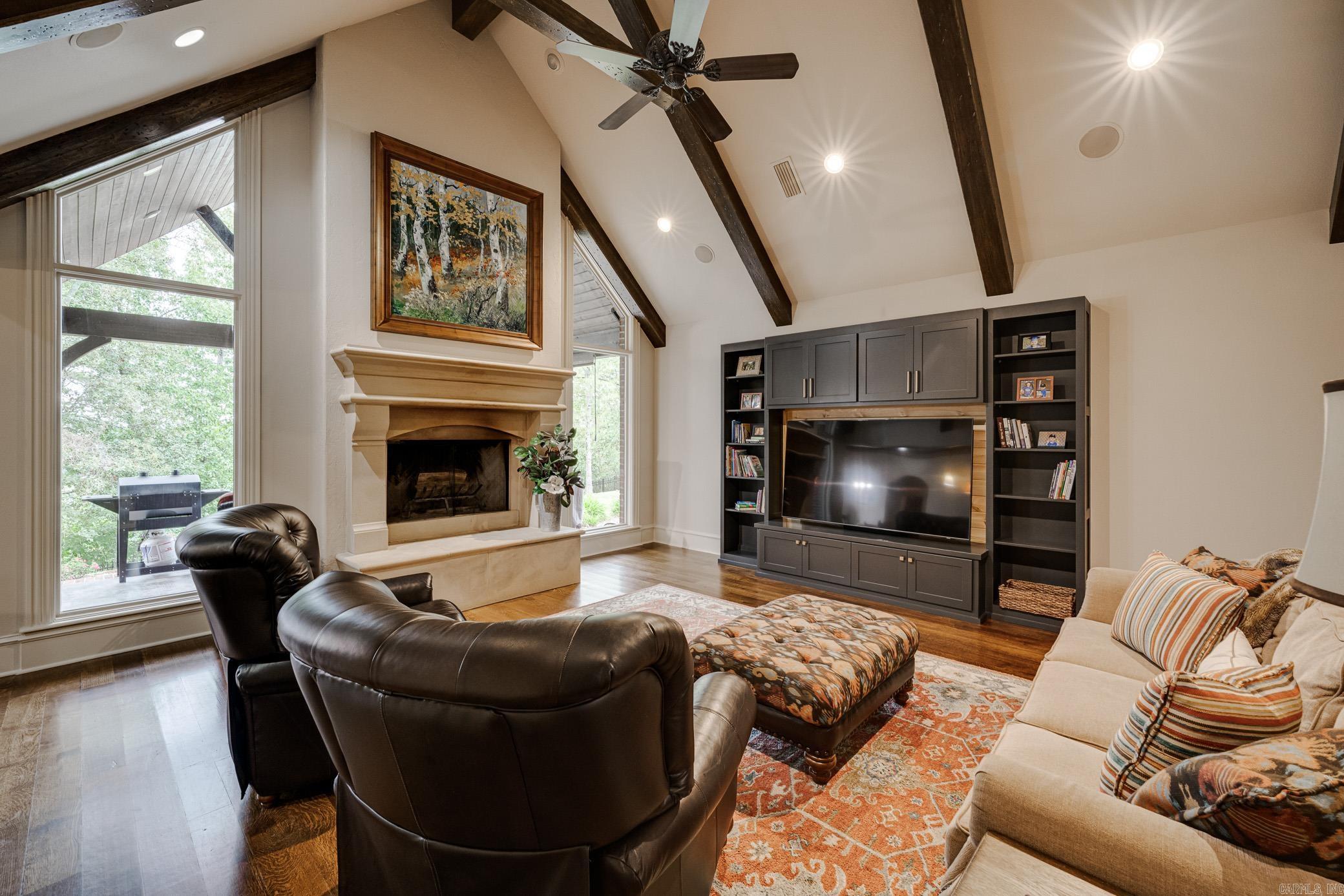BLACKBERRY RIDGE - Residential