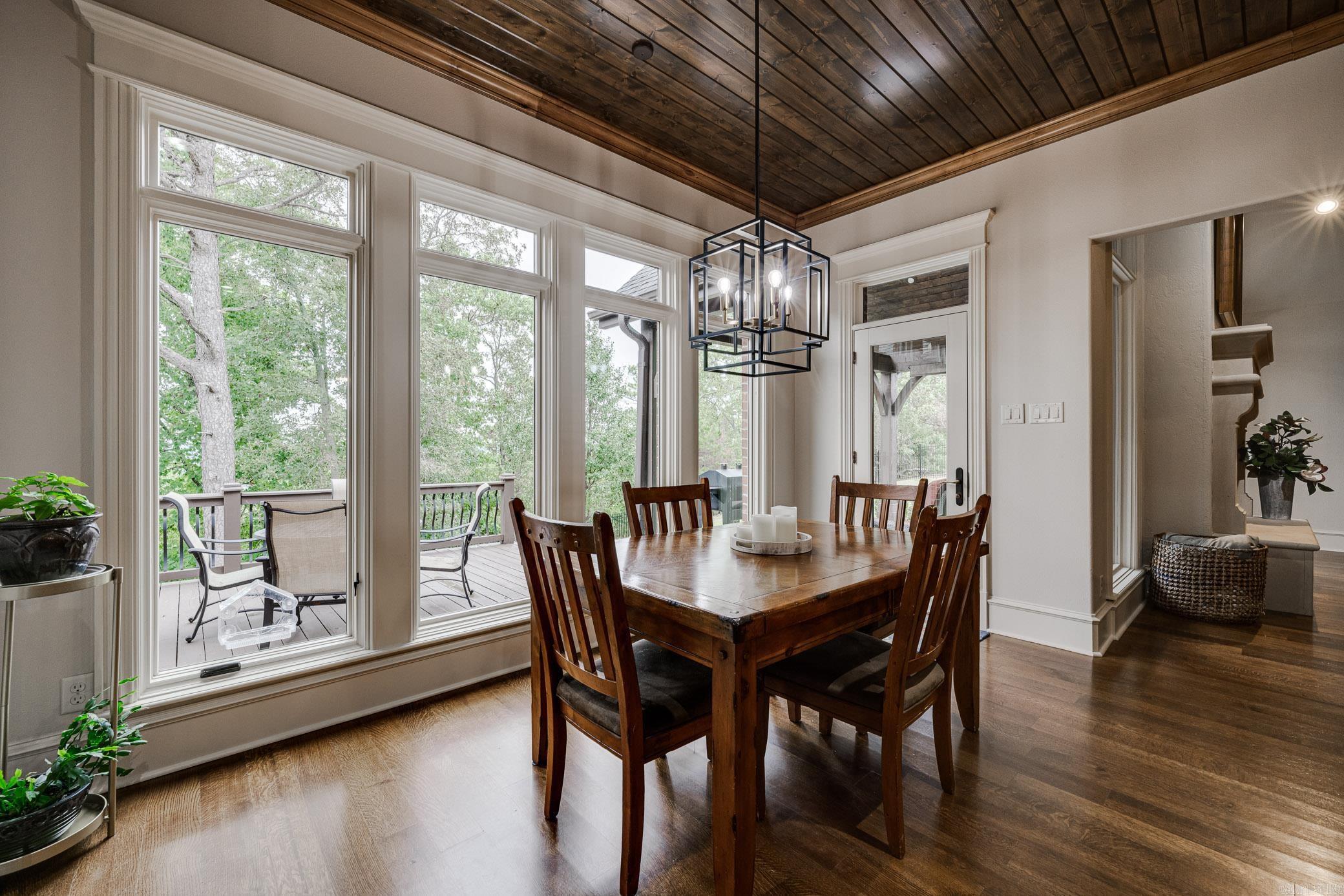 BLACKBERRY RIDGE - Residential