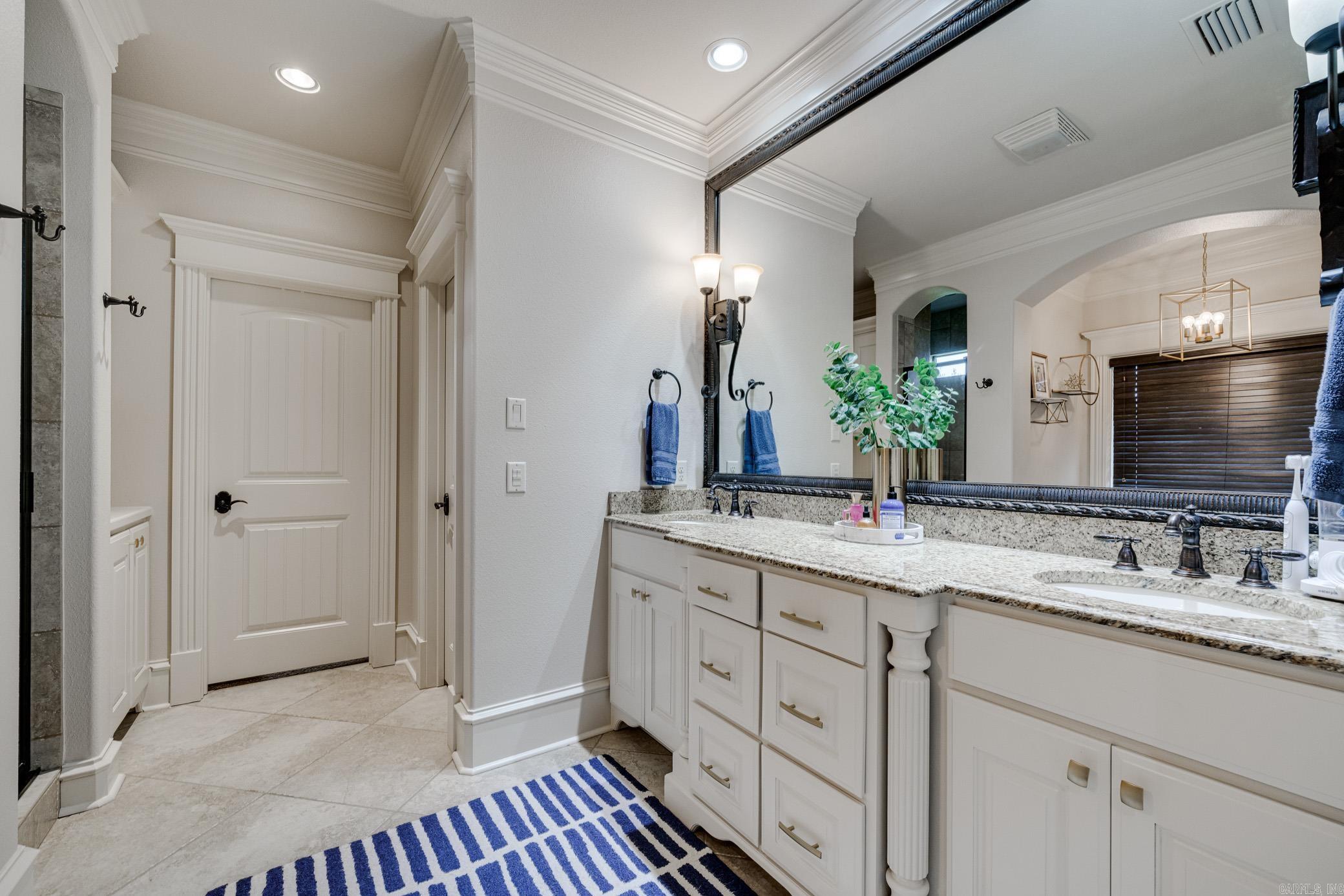 BLACKBERRY RIDGE - Residential