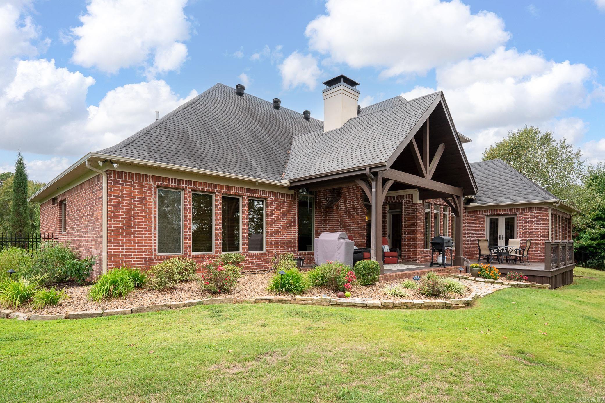 BLACKBERRY RIDGE - Residential