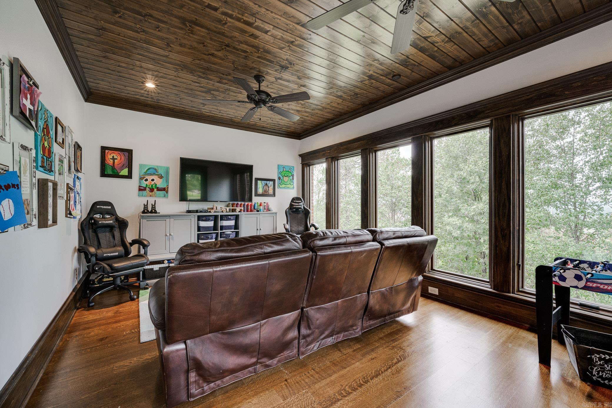 BLACKBERRY RIDGE - Residential