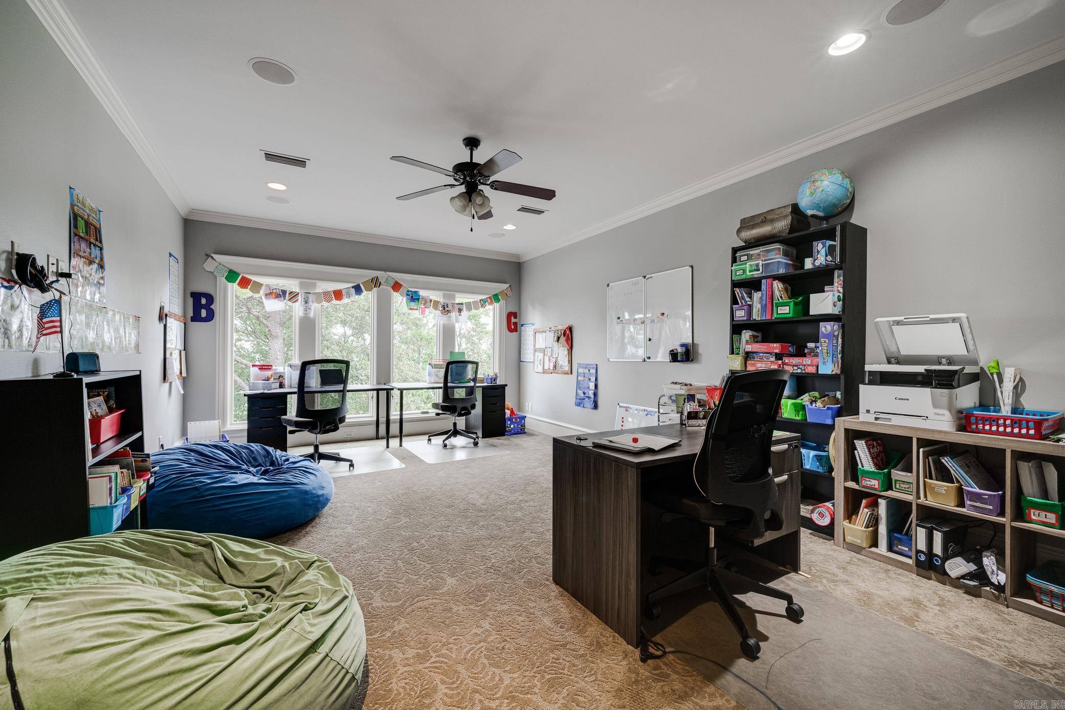 BLACKBERRY RIDGE - Residential
