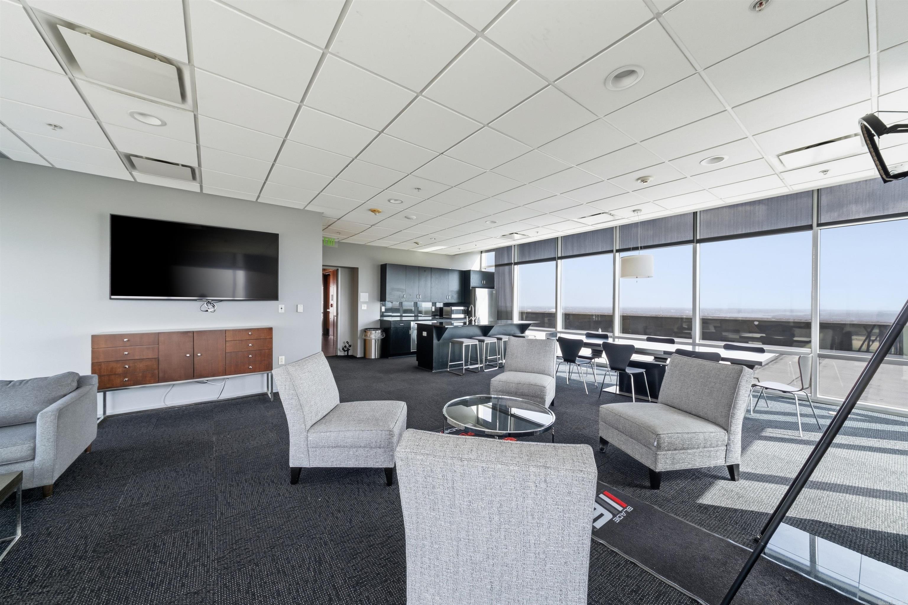 300 THIRD HPR - Residential