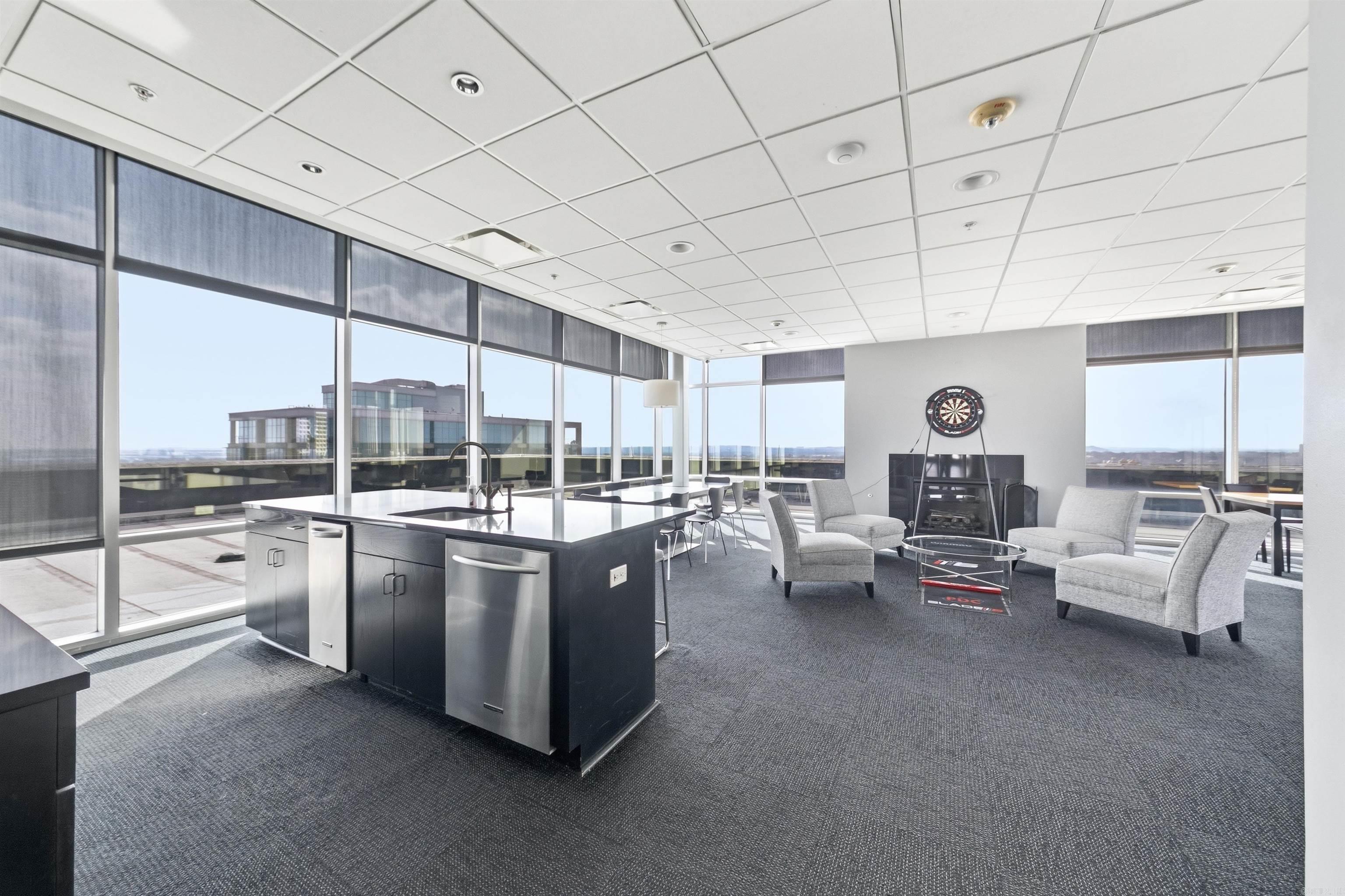 300 THIRD HPR - Residential