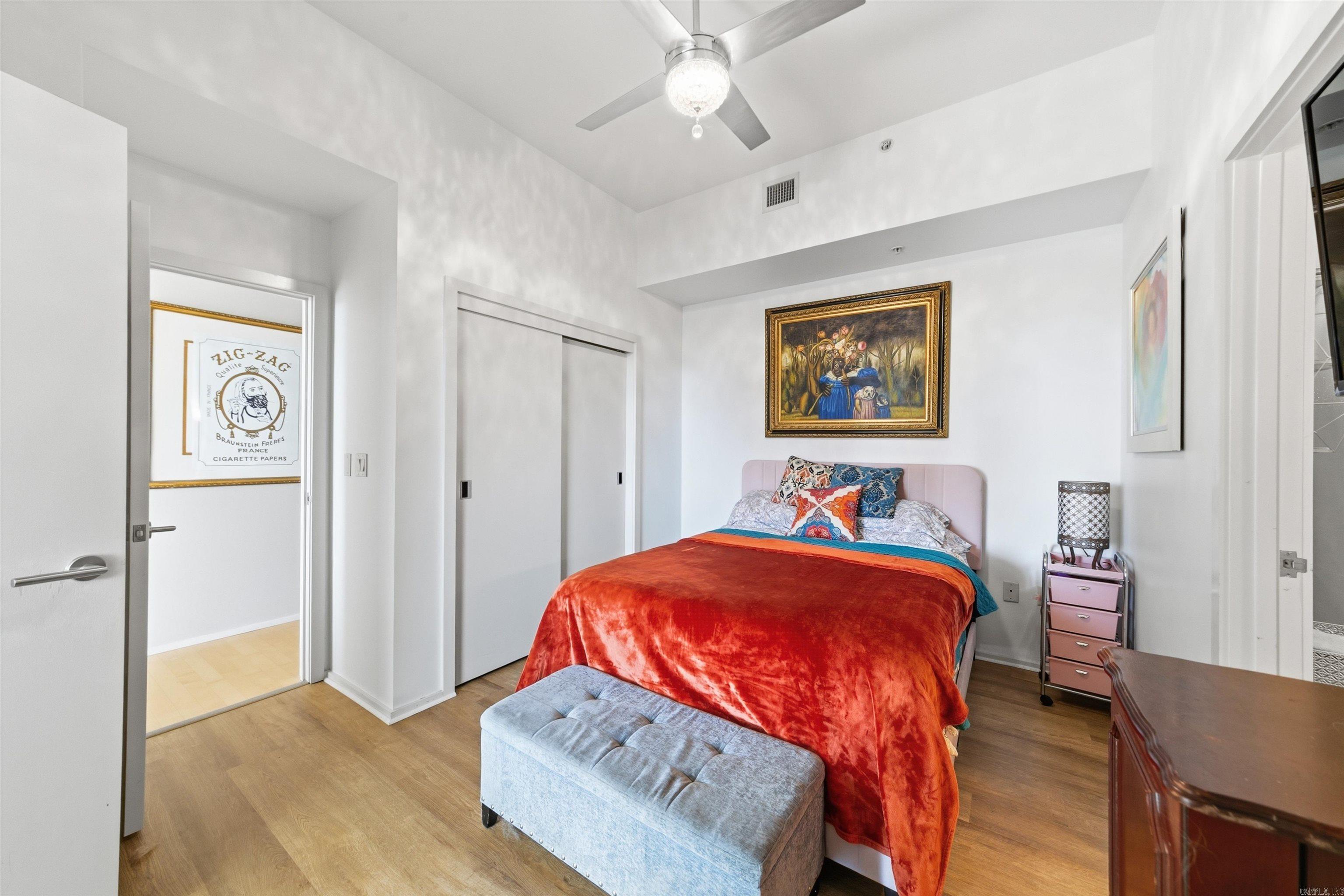 300 THIRD HPR - Residential