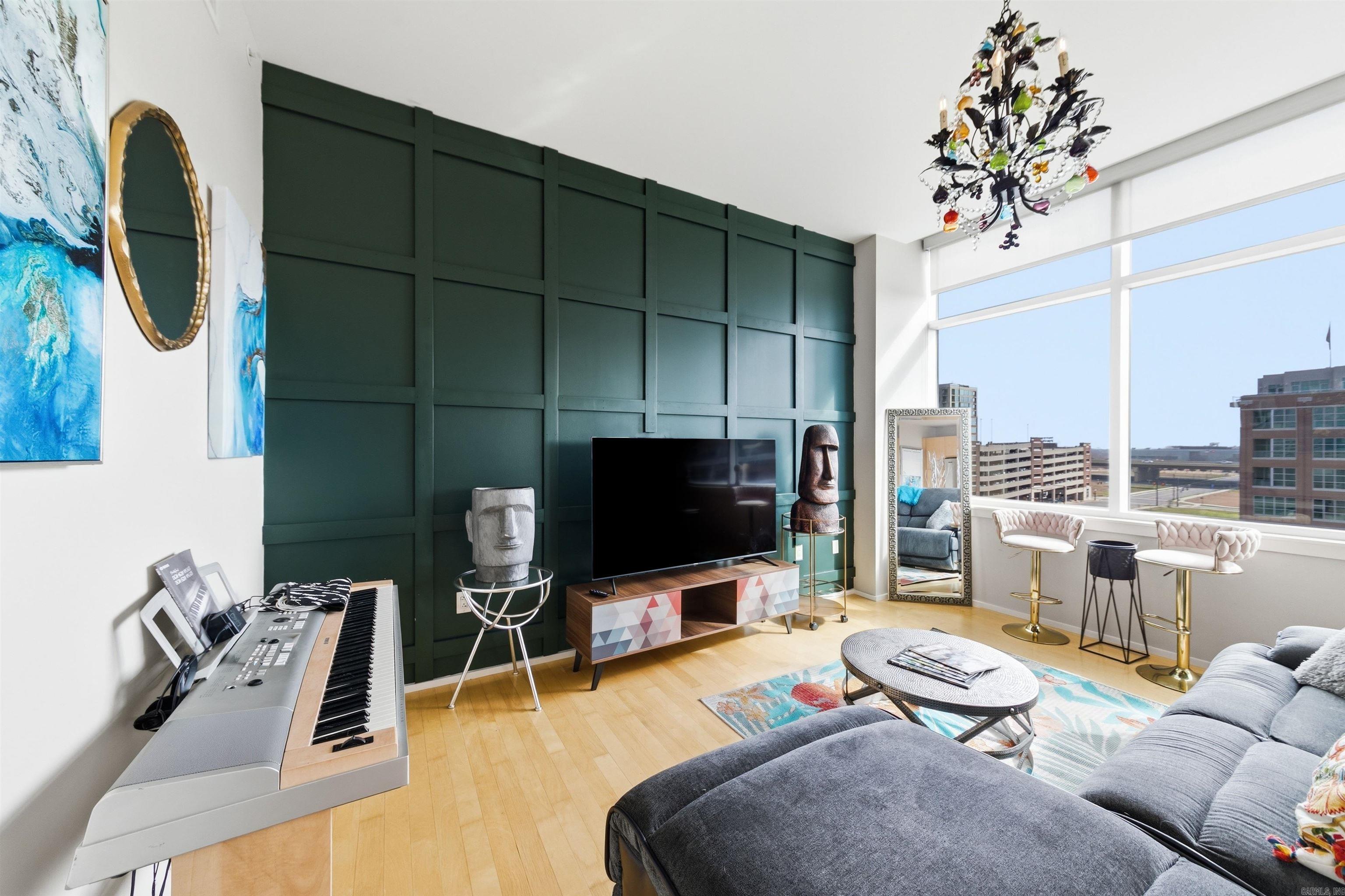 300 THIRD HPR - Residential