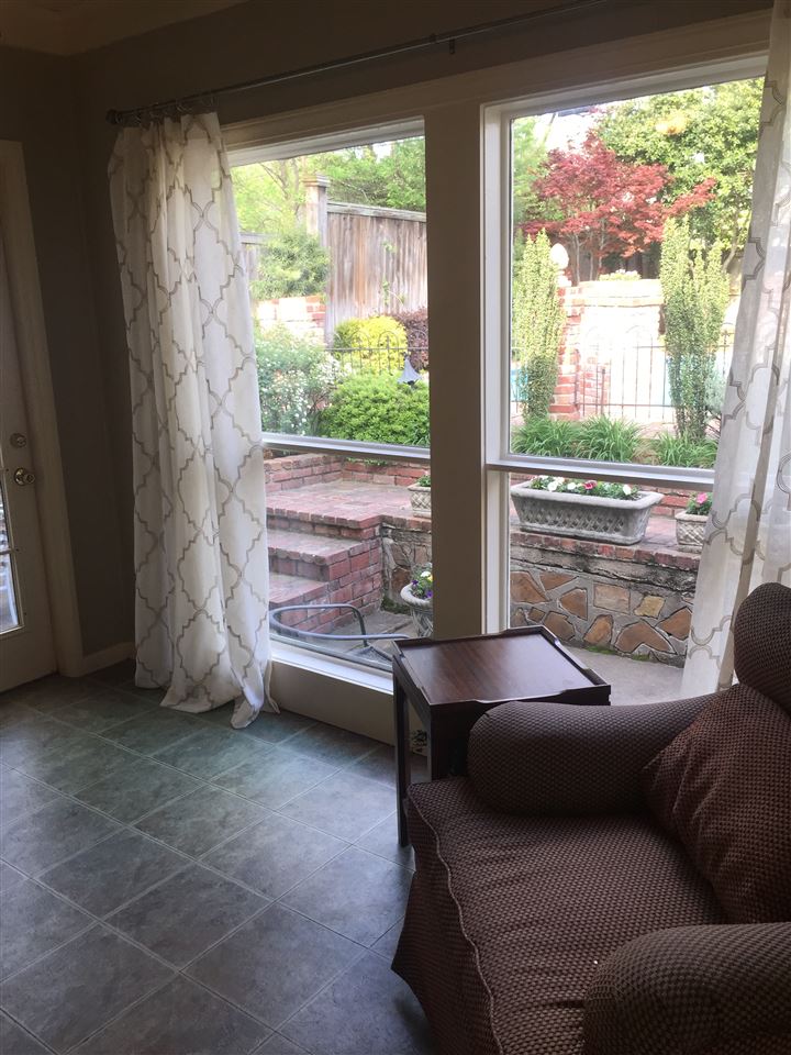 Elmurst - Residential