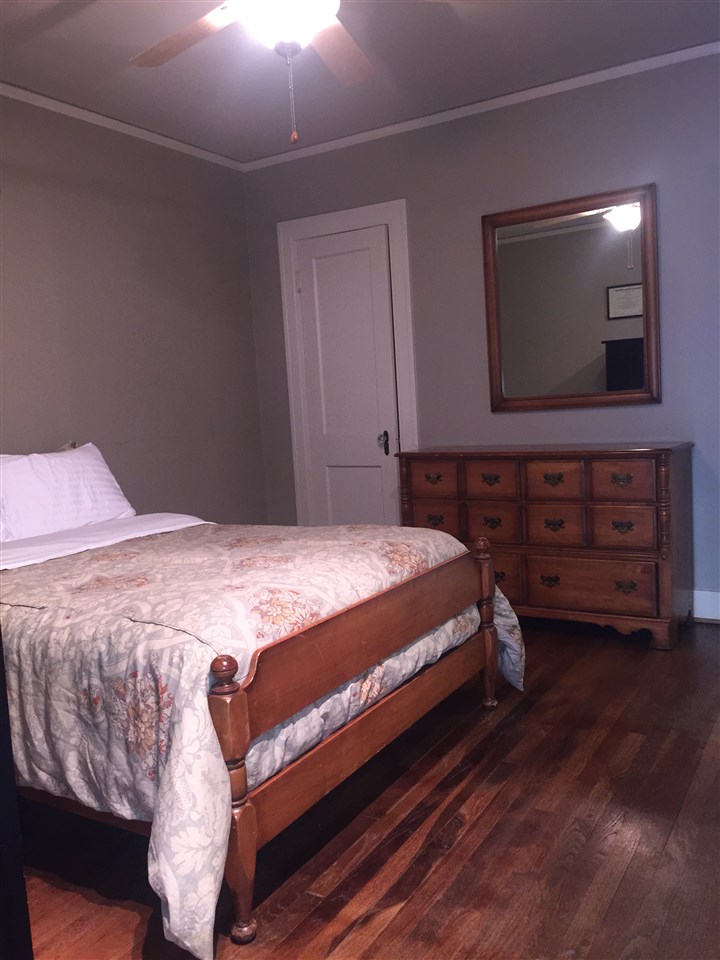 Elmurst - Residential