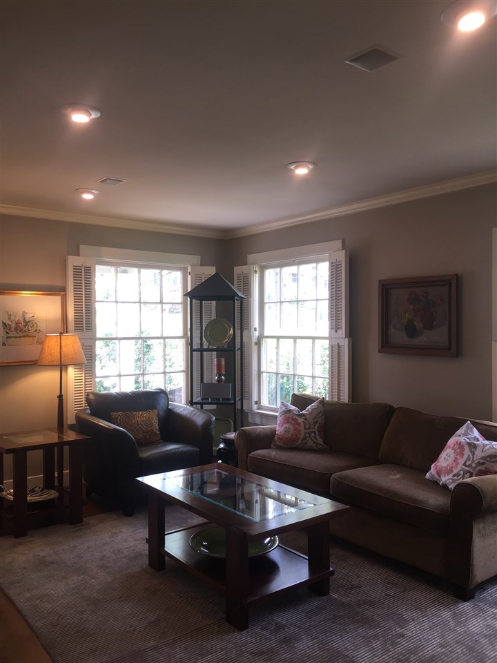 Elmurst - Residential