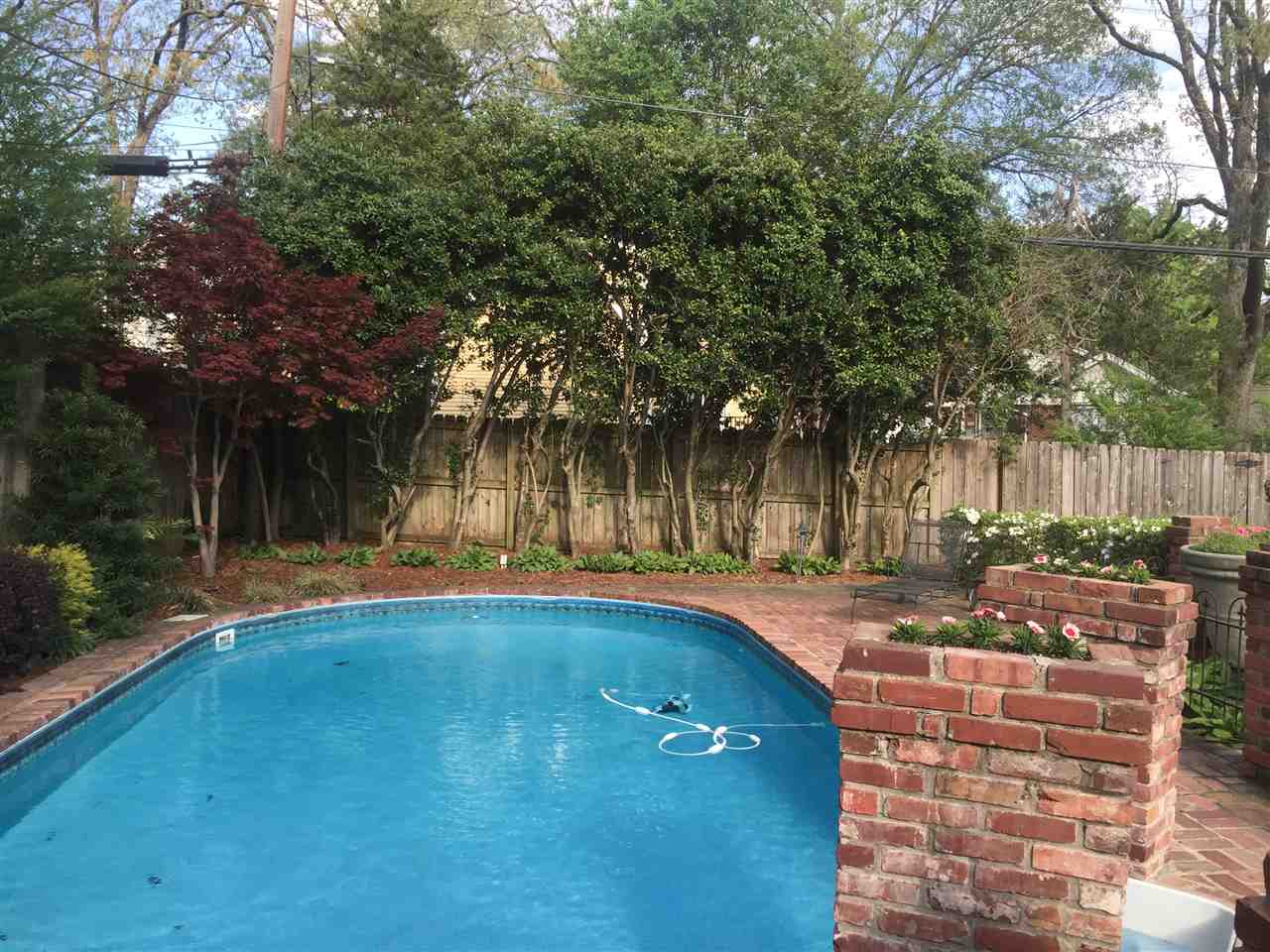 Elmurst - Residential