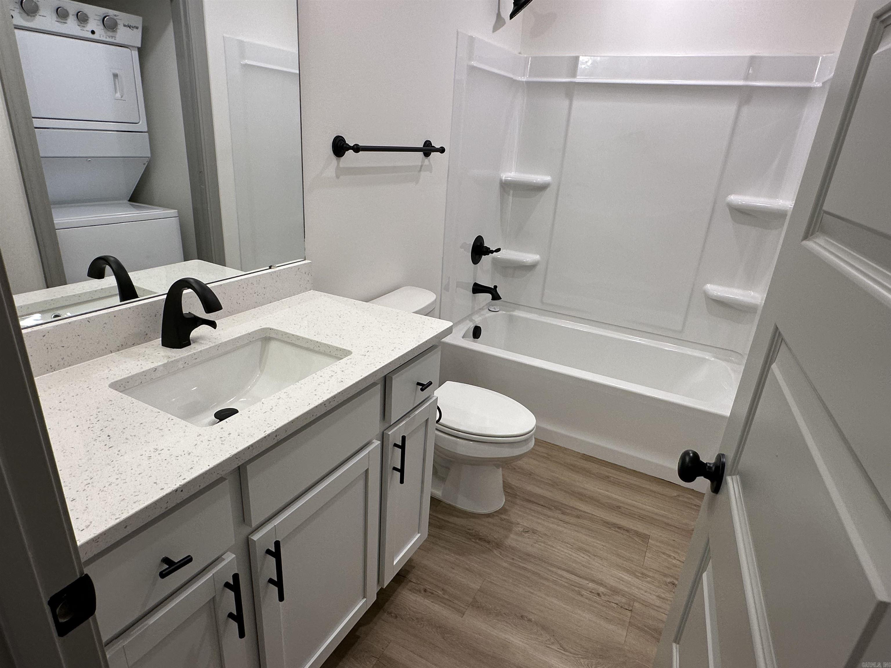 nil - Residential Lease