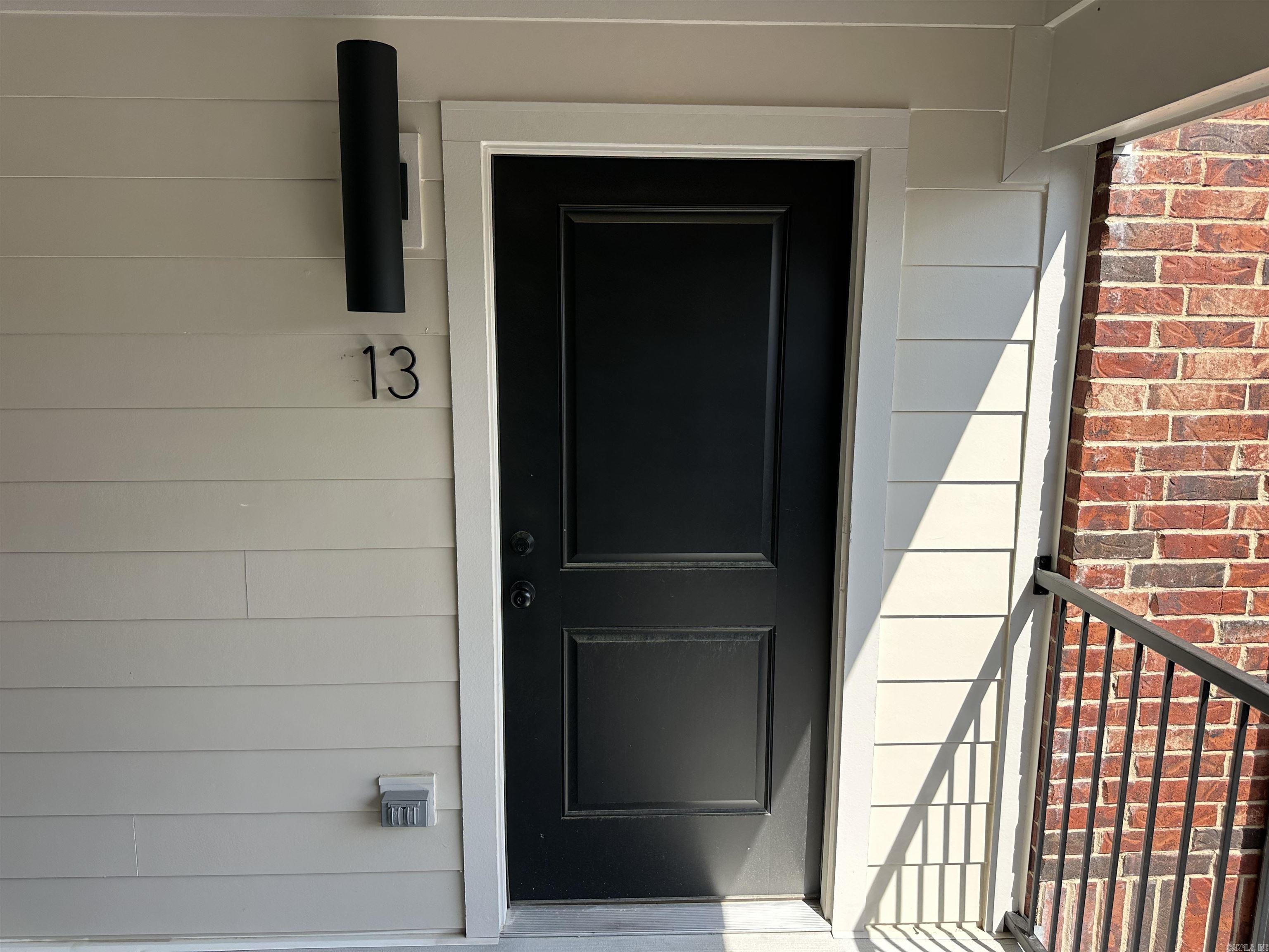 nil - Residential Lease