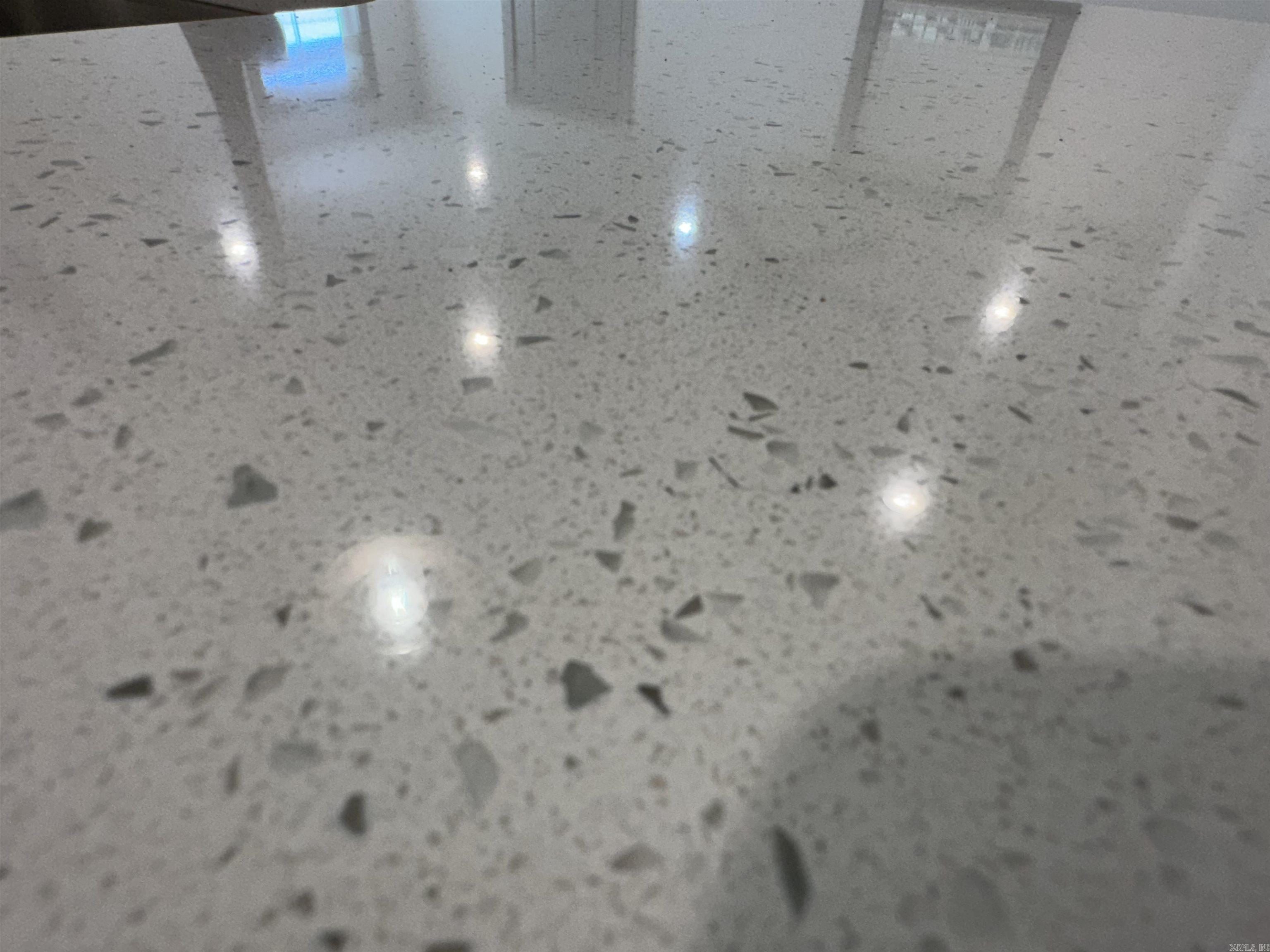 nil - Residential Lease