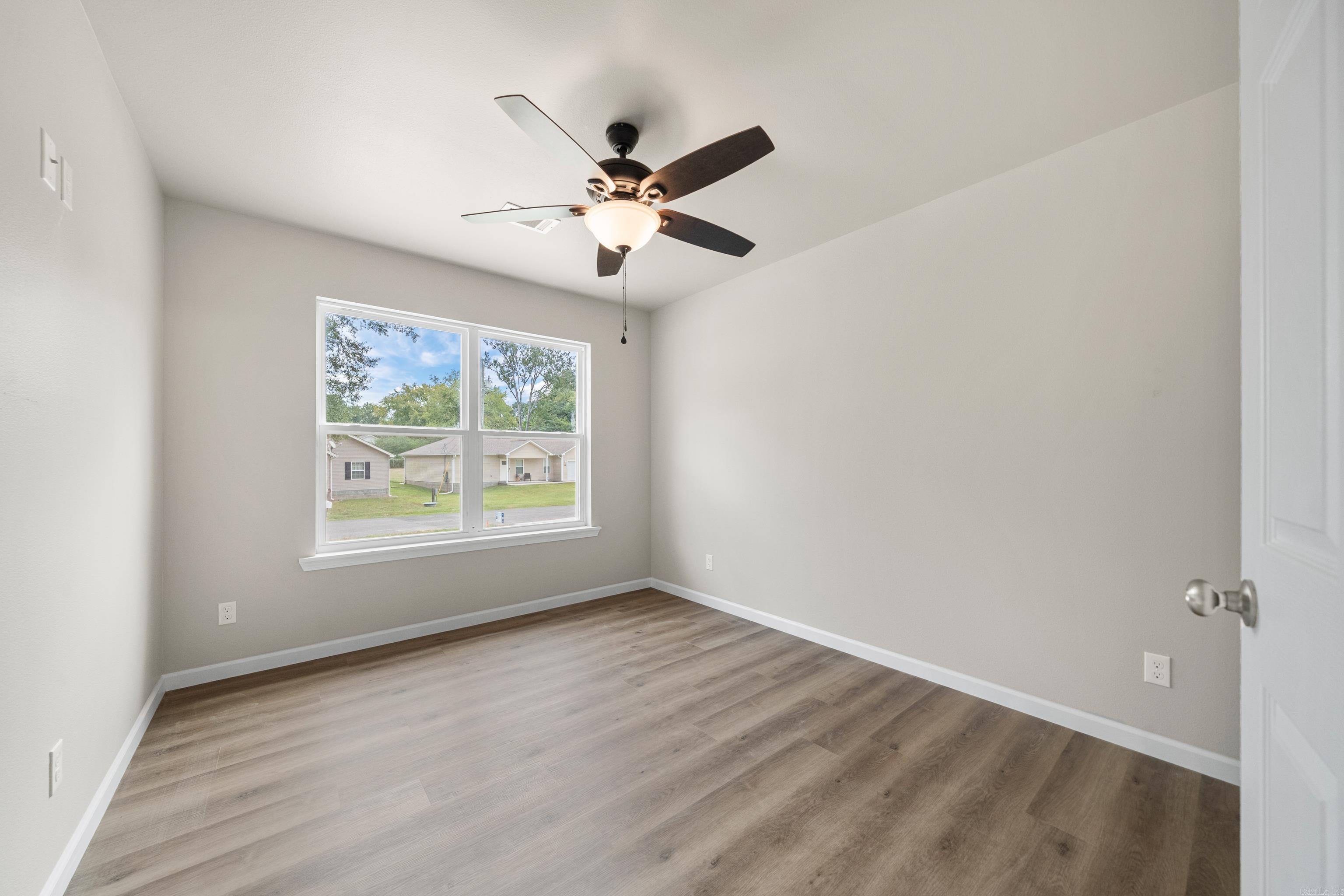 Lake Town - Residential