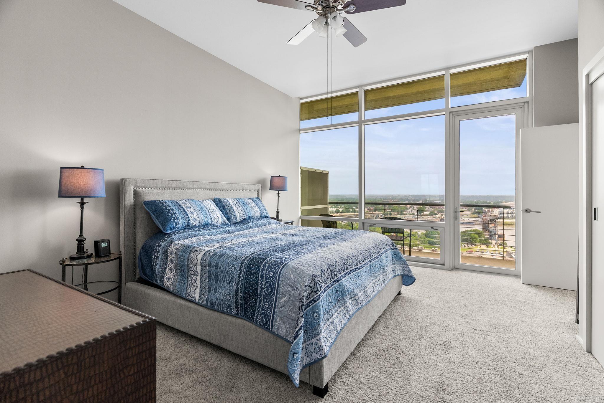 300 THIRD HPR - Residential