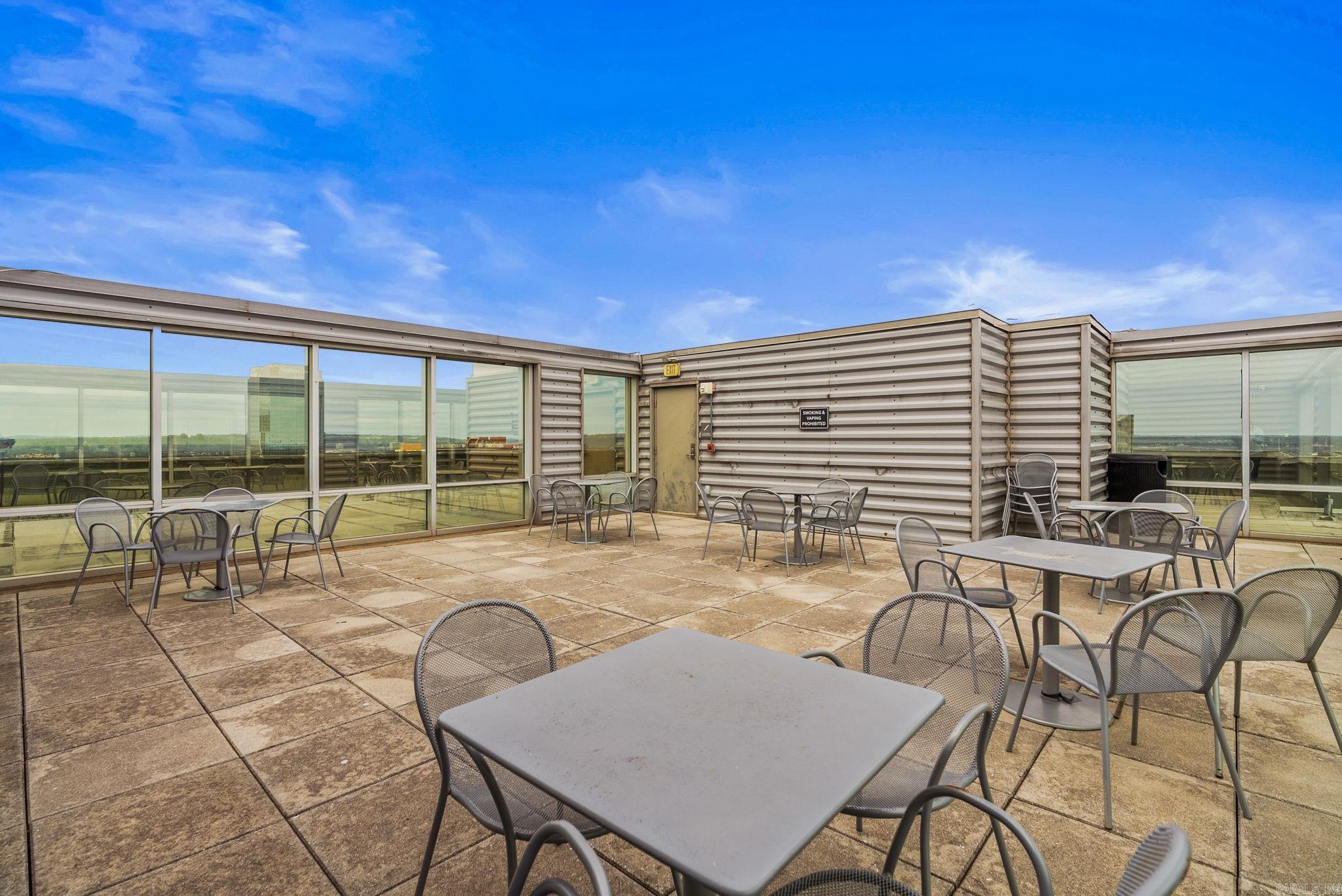 300 THIRD HPR - Residential