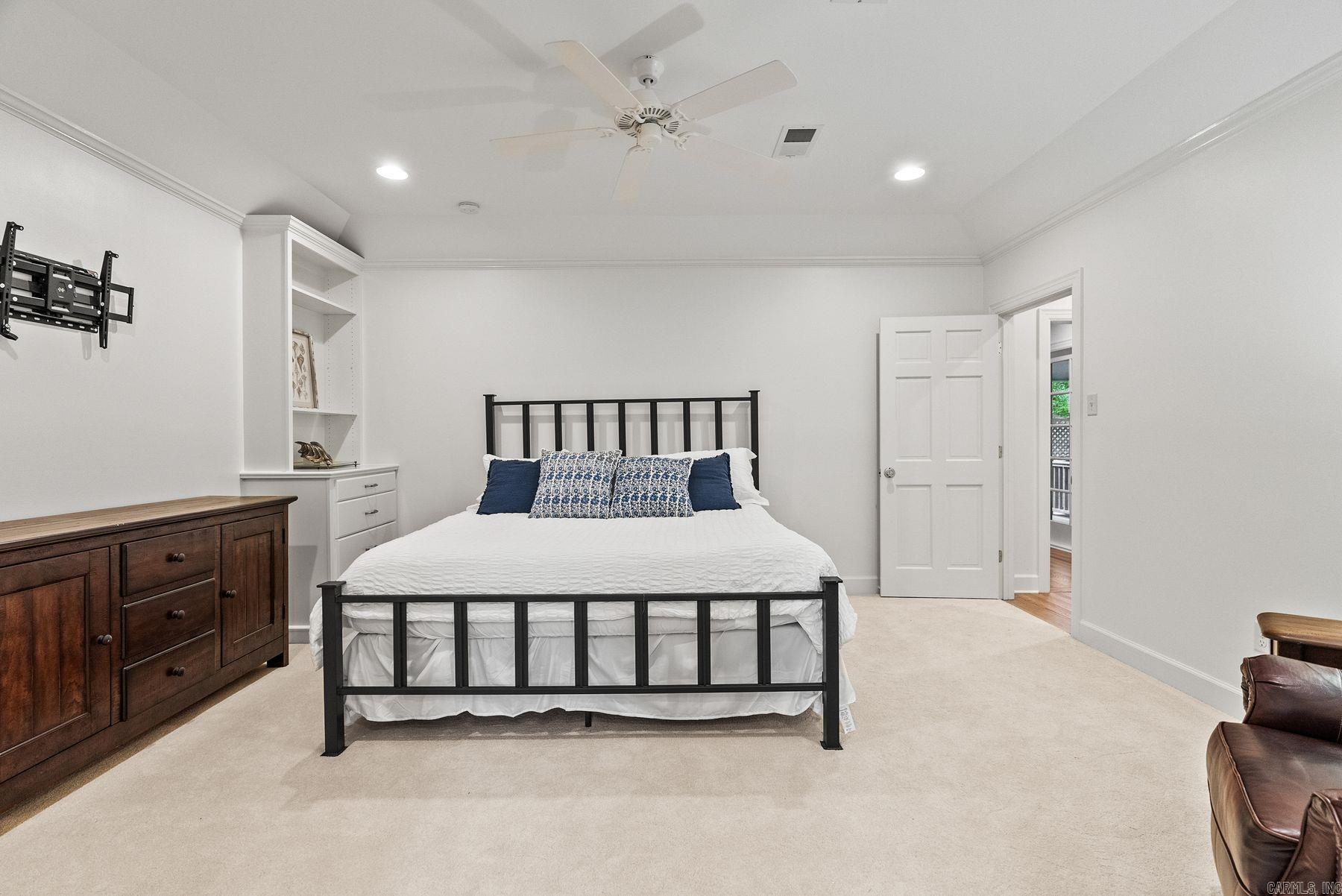 FOREST HEIGHTS PLACE - Residential