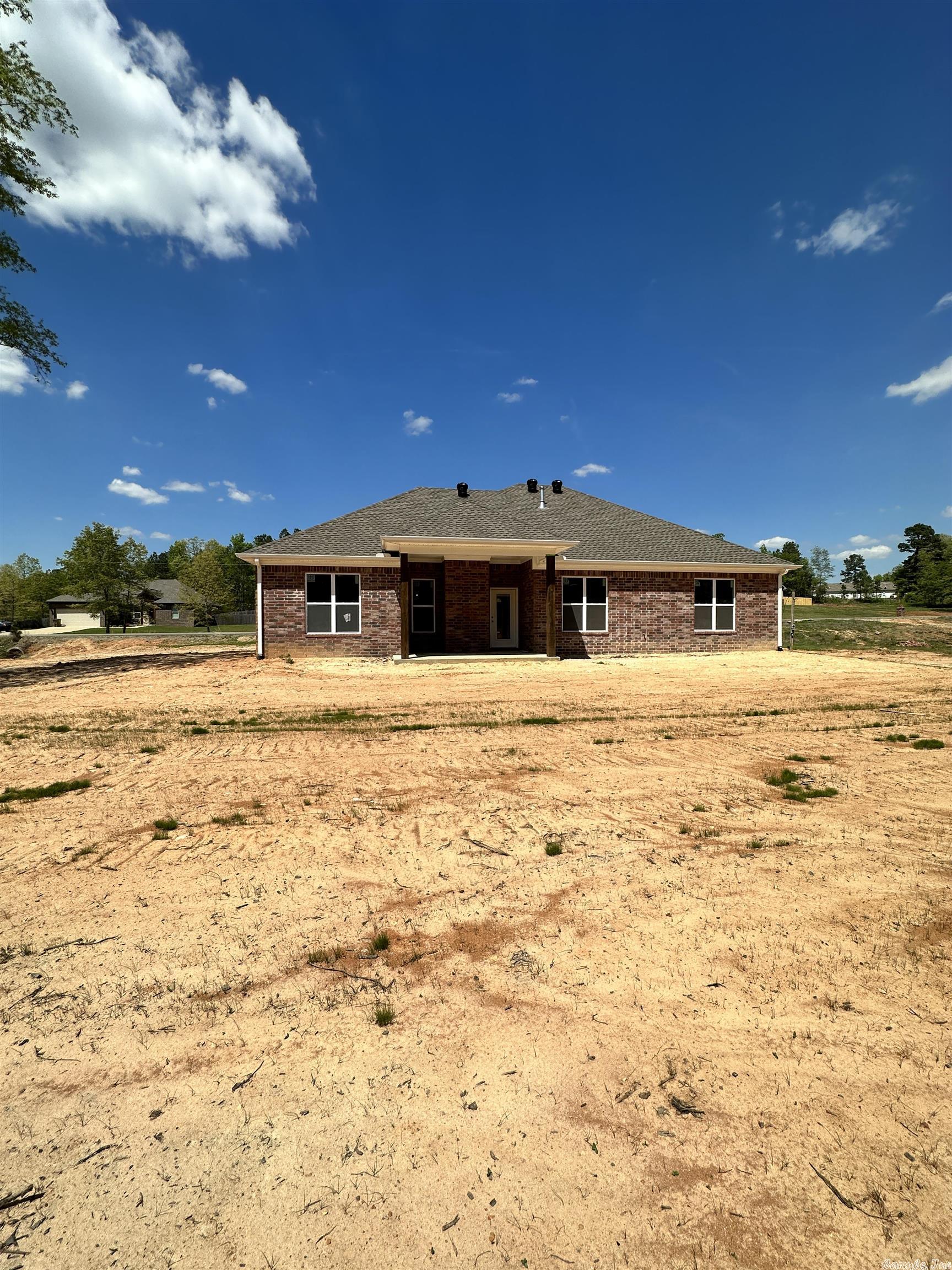 THE MEADOWS - Residential