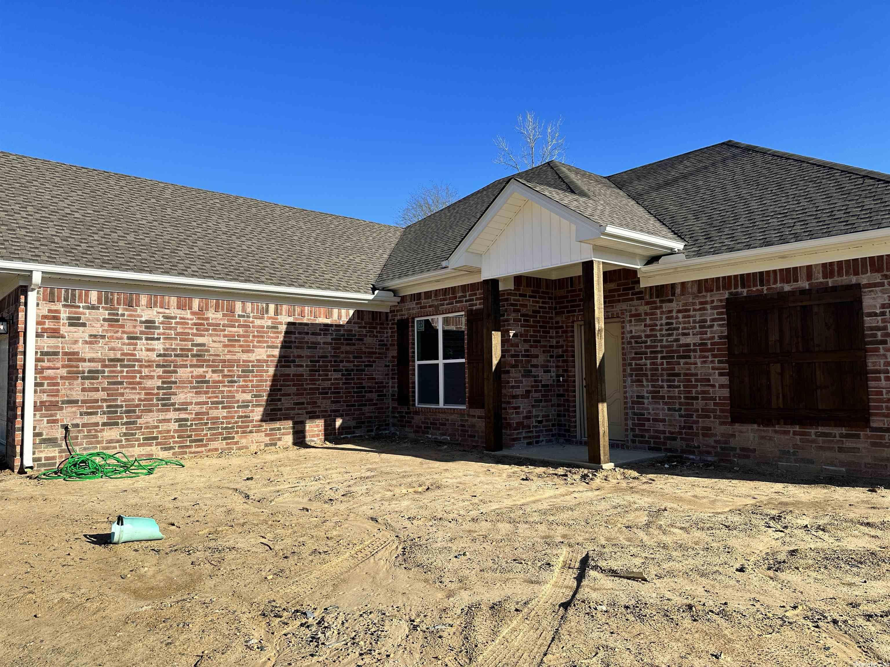 THE MEADOWS - Residential