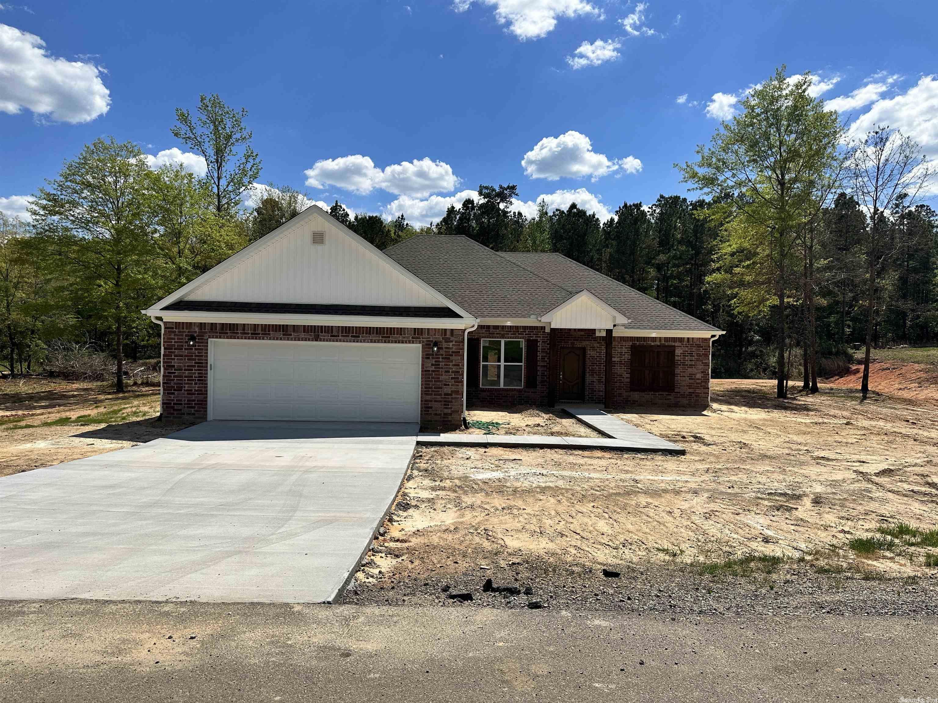 THE MEADOWS - Residential