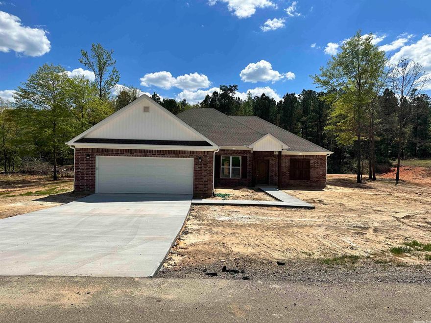 New Construction Home in East End! Ready for you to move into today! Located in Meadows Acres Subdivision this fantastic home is located centrally to EEE, EEI and EEM. This 3 bed, 2 bath house boosts a wood burning fire place, granite throughout, tray ceiling in the primary bedroom with a large closet and tile shower to provide a luxurious start to every day. All of this on a 1 acre lot! A Check this home out today before it's gone!