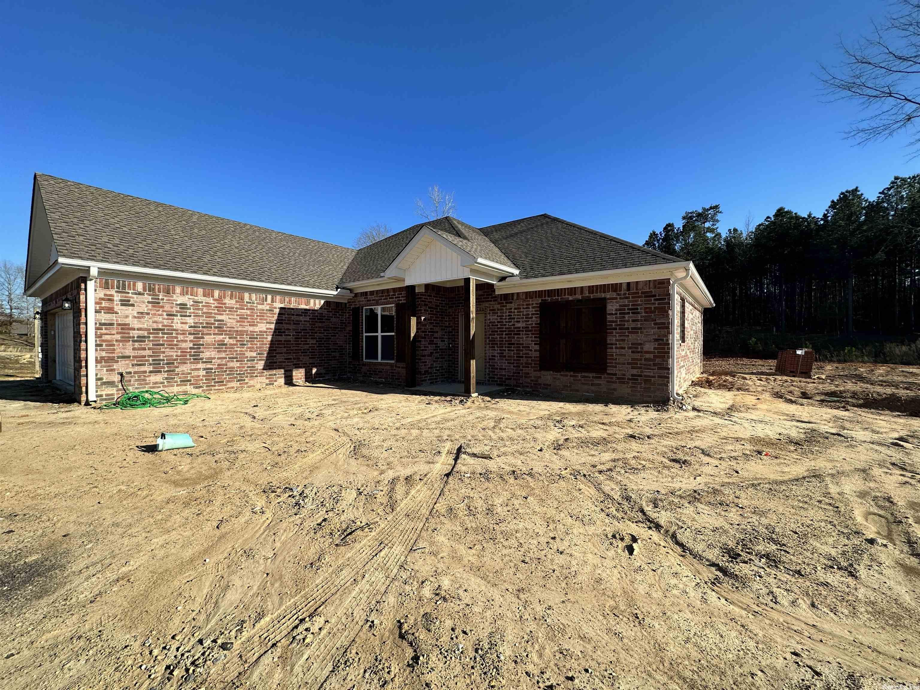 THE MEADOWS - Residential