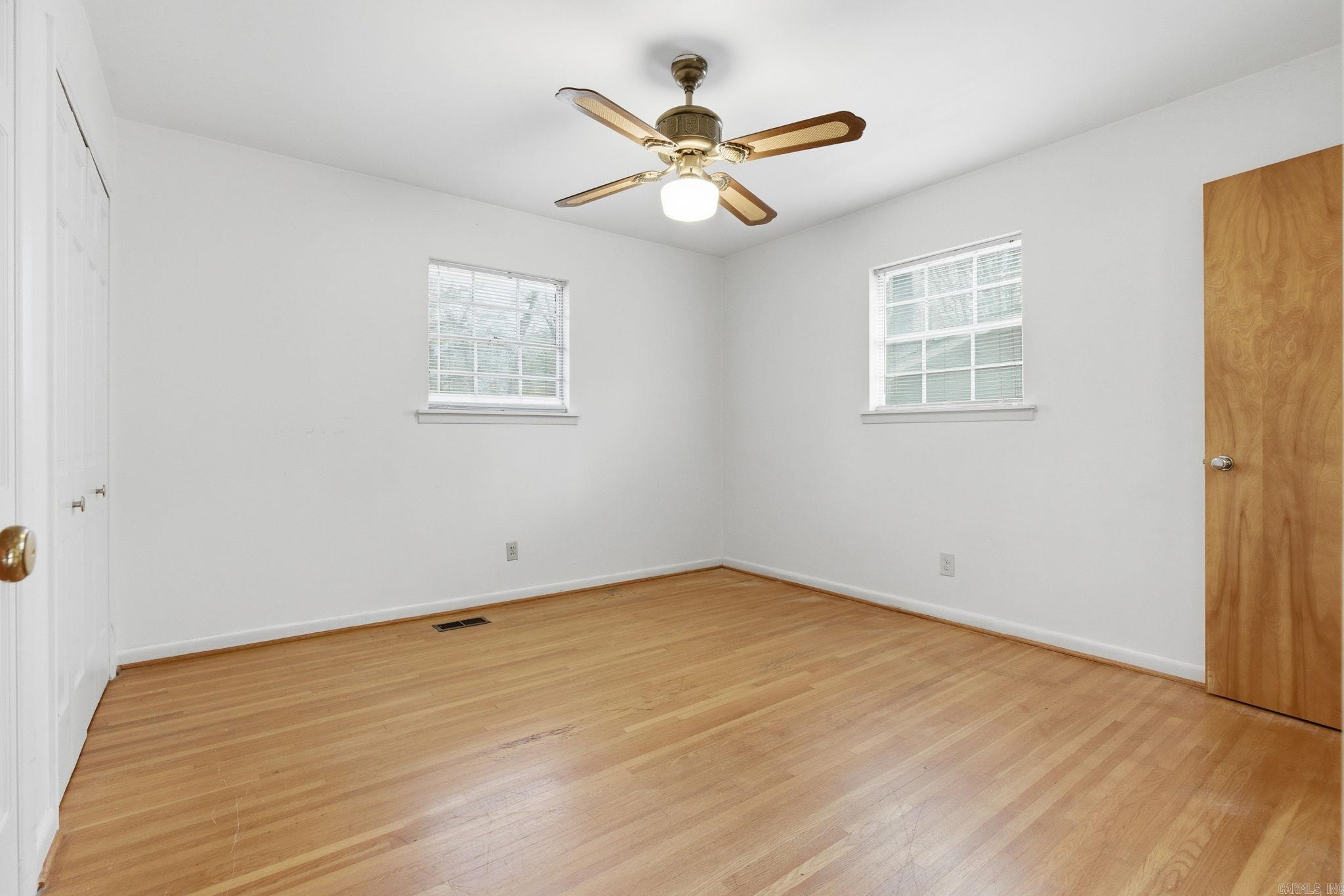 LAKEWOOD - Residential