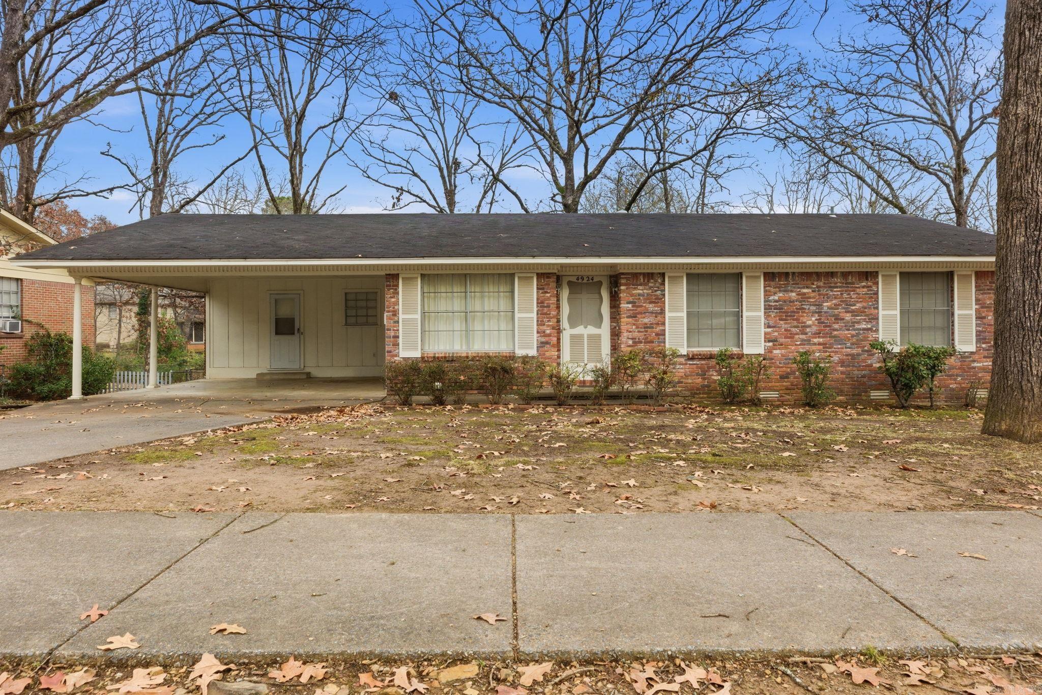 LAKEWOOD - Residential