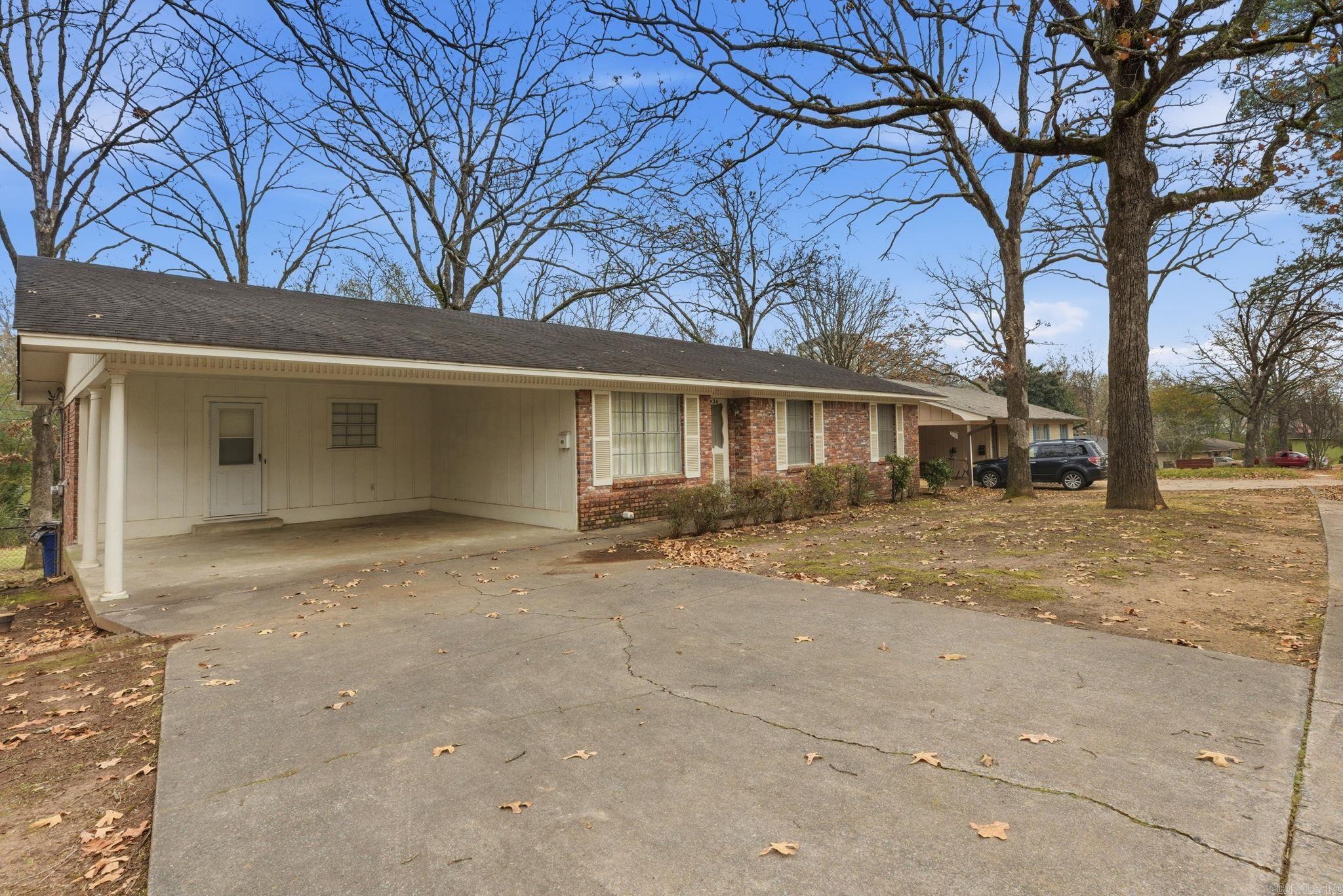 LAKEWOOD - Residential