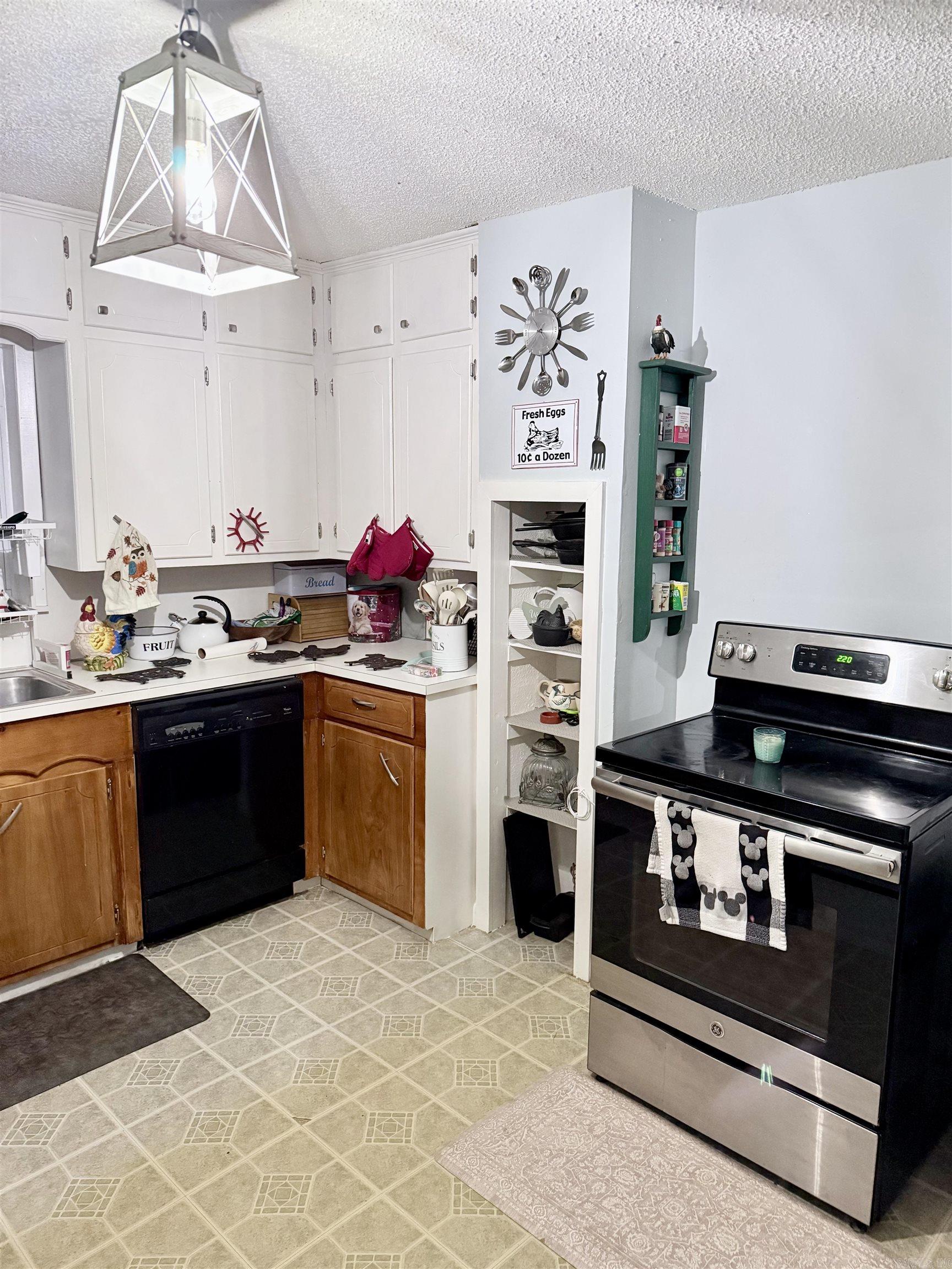 Burroughs 2nd - Residential