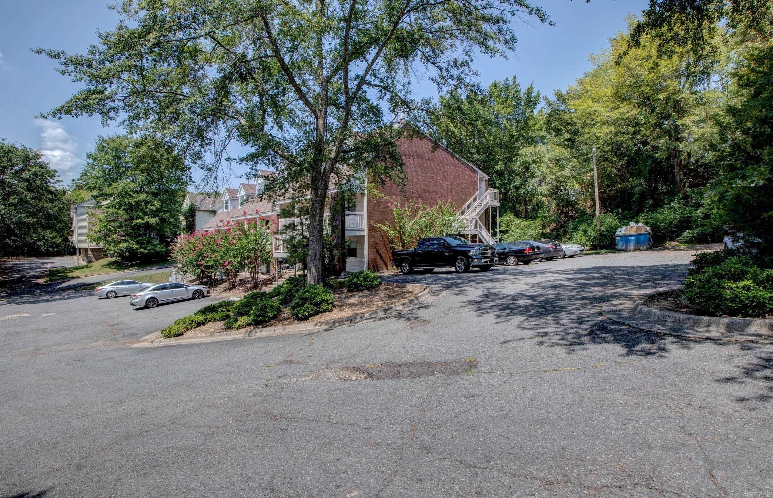 Ratterees - Residential Lease