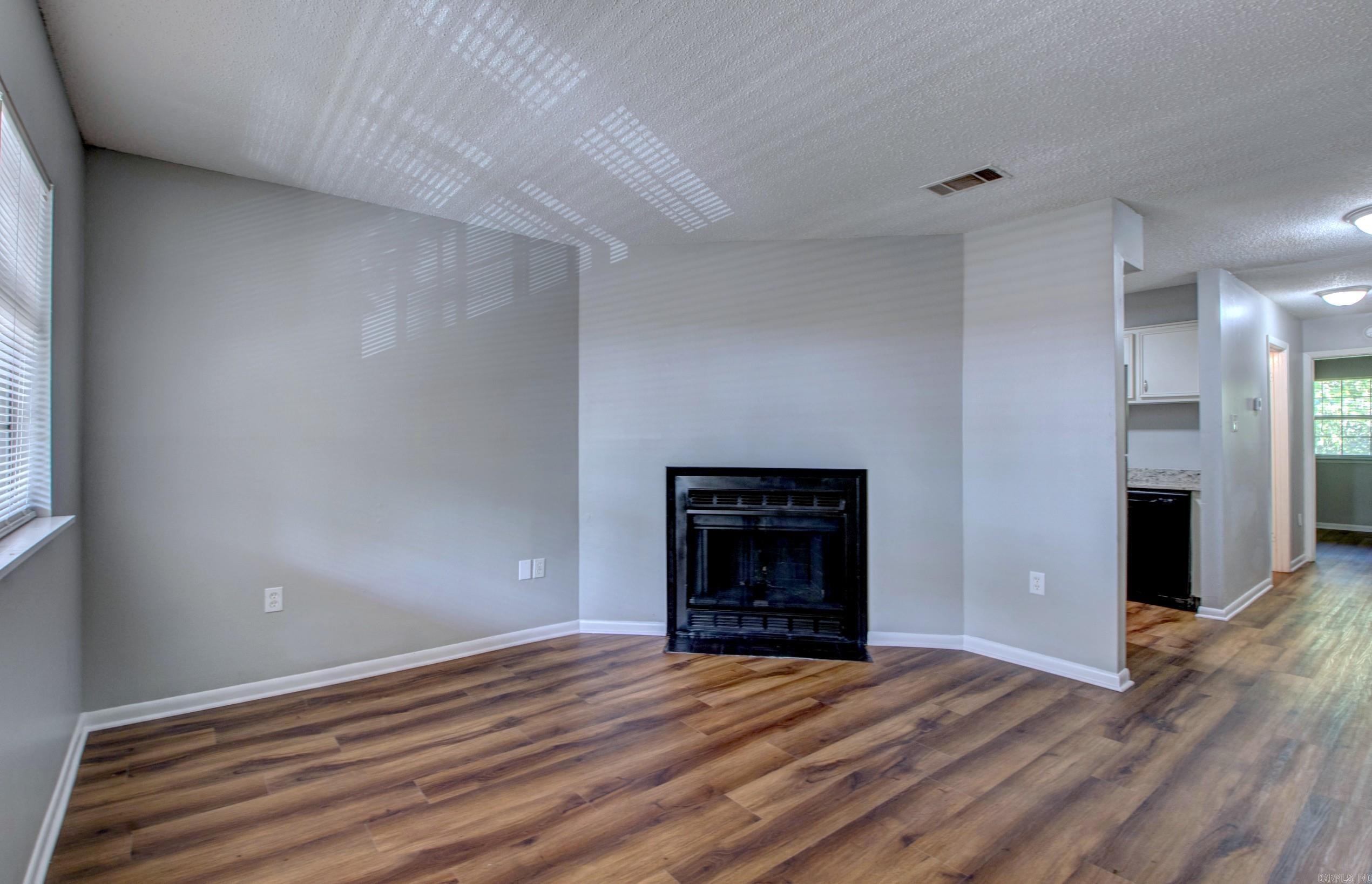 Ratterees - Residential Lease