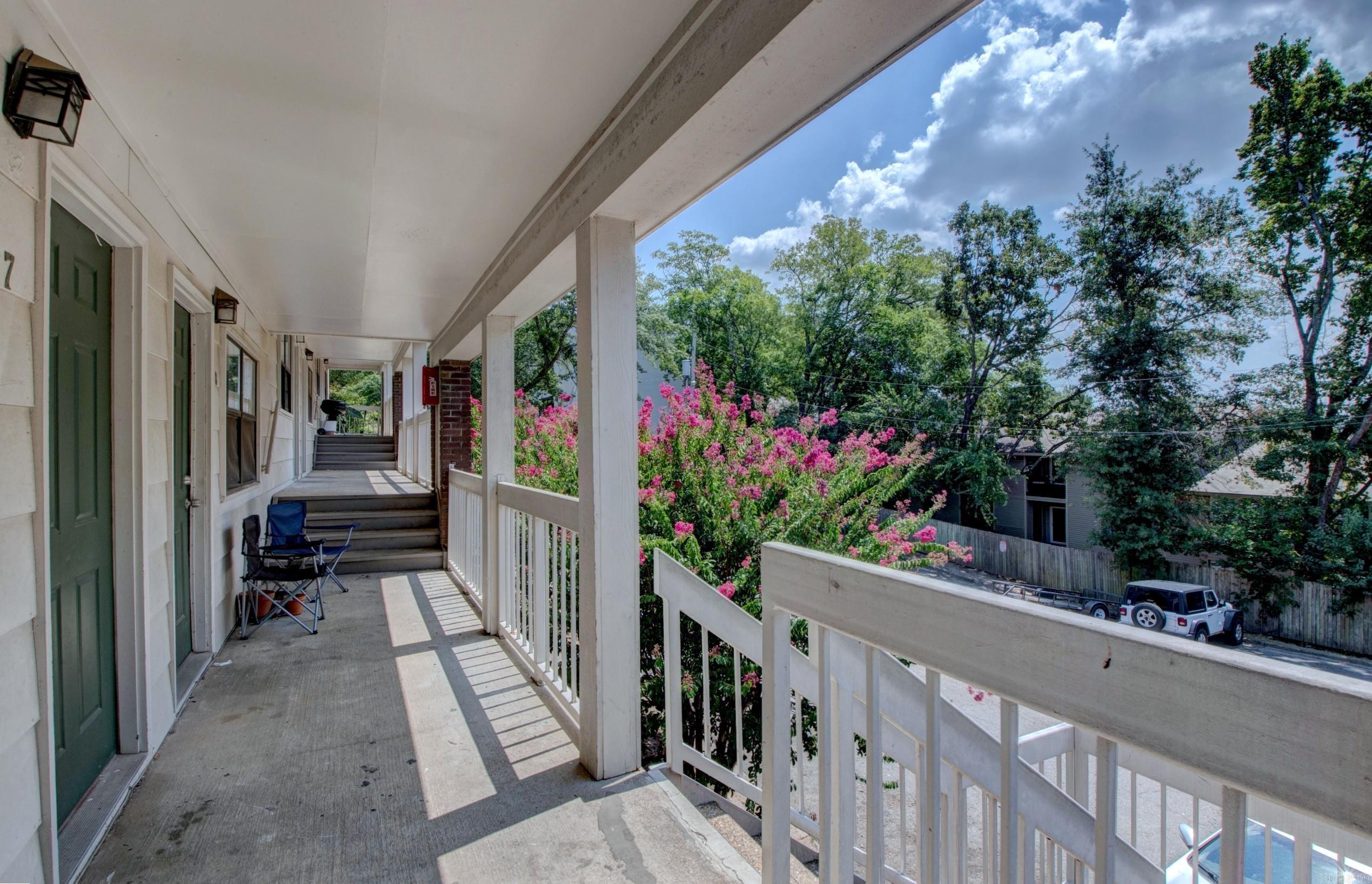 Ratterees - Residential Lease