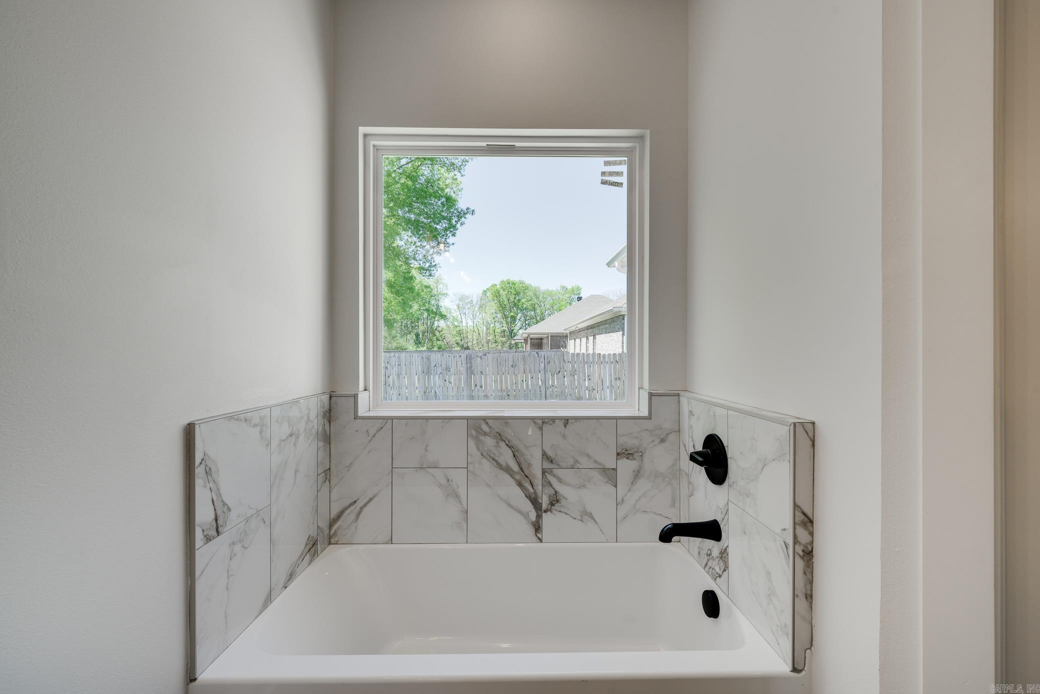 EAST MEADOW - Residential