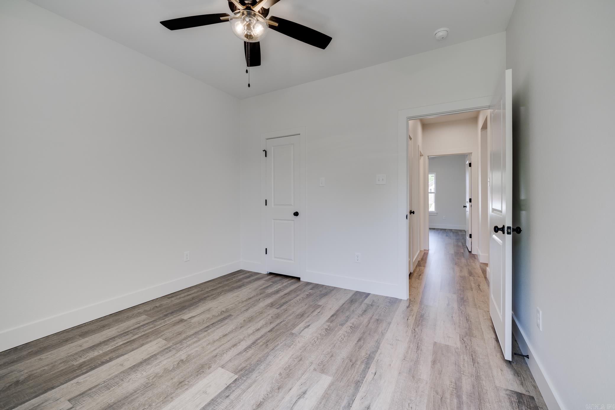 EAST MEADOW - Residential