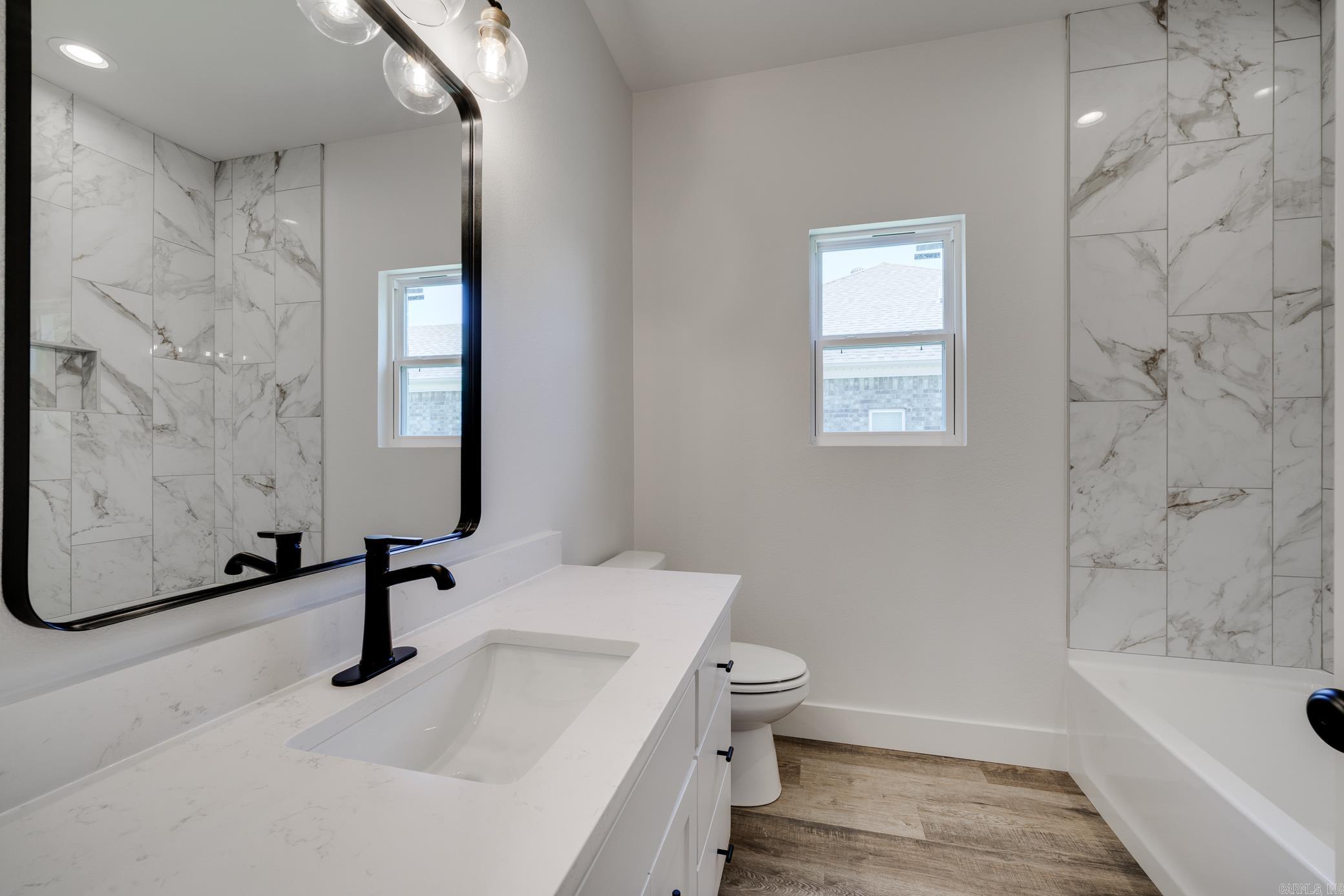 EAST MEADOW - Residential