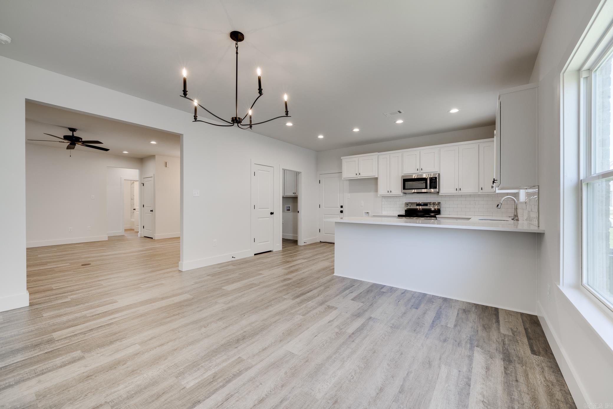 EAST MEADOW - Residential