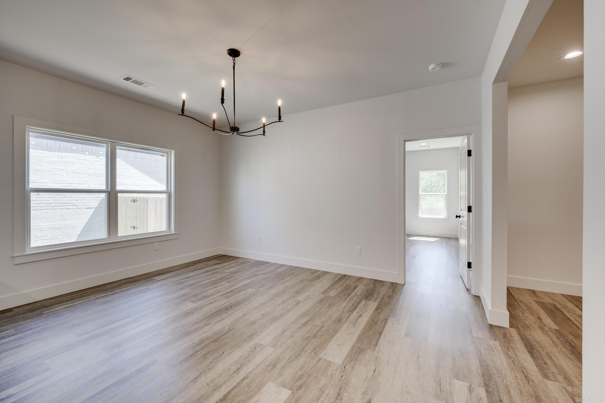 EAST MEADOW - Residential