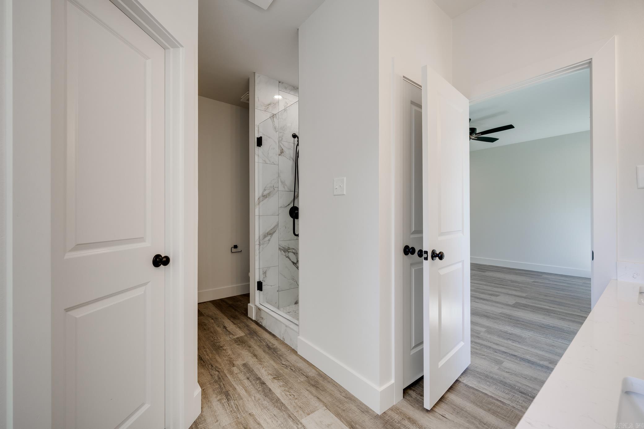 EAST MEADOW - Residential