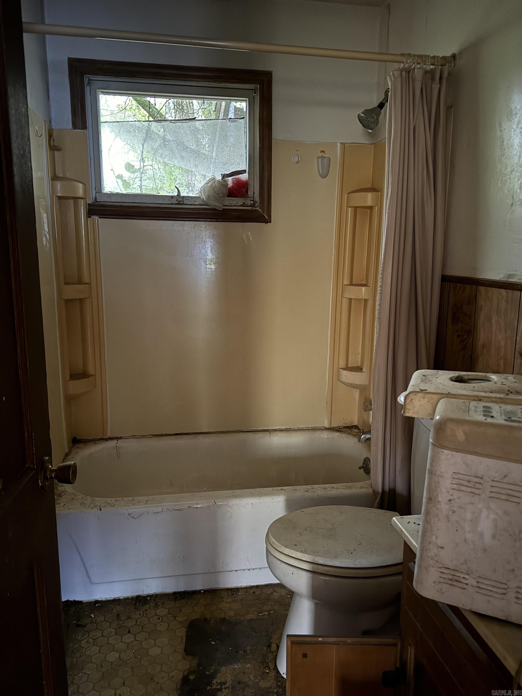 Farmeres 2nd - Residential