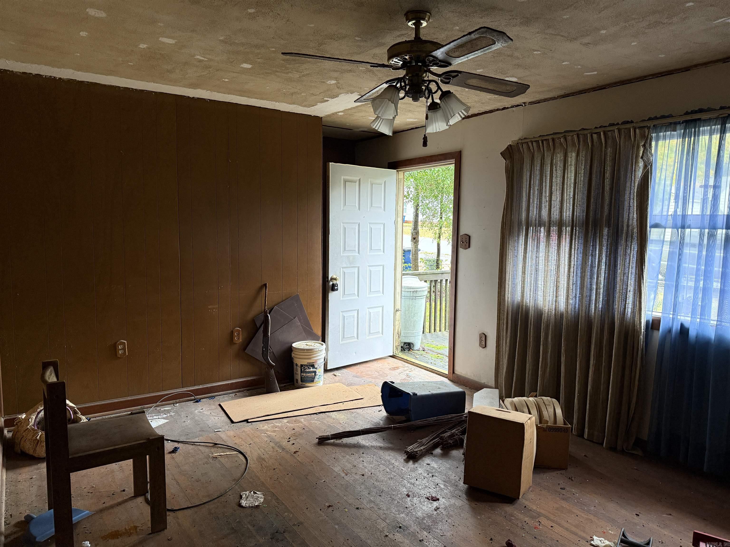 Farmeres 2nd - Residential