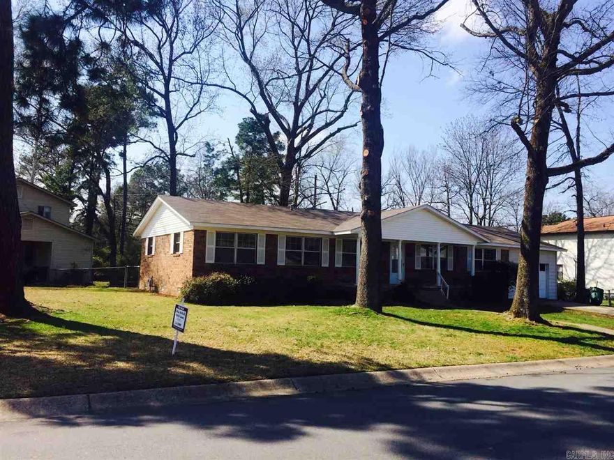 Beautiful home with tons of updates!  New roof 2015, new hvac 2013, new gas range, hdwd floors refinished, new carpet, new gas logs in fireplace, new paint, washer and dryer stay.  Nice refrig stays!  Separate den, forman living room, large laundry rm, big pantry, over sized garage about 26x13!  Oversized lot has big garden plot.  Deck is big and shaded.  Located on cup-de-sac& ideal for kids. Mostly brick exterior/w vinyl gar.  Flood ins required but floor level of home is out of flood plain.