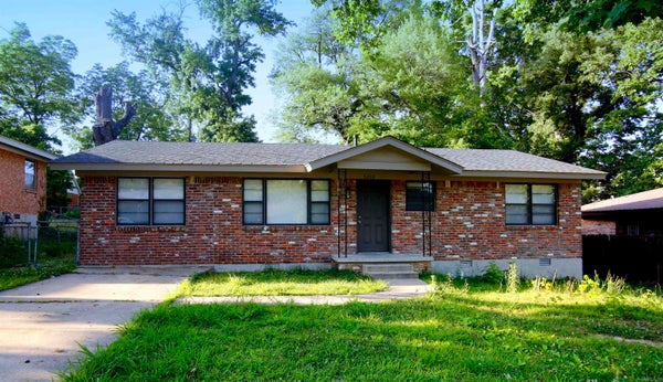 5202 S WAKEFIELD DR, LITTLE ROCK, AR 72209 - Image 79e0a387a4dea62aea18c3ec9cd7f80a/3909284627