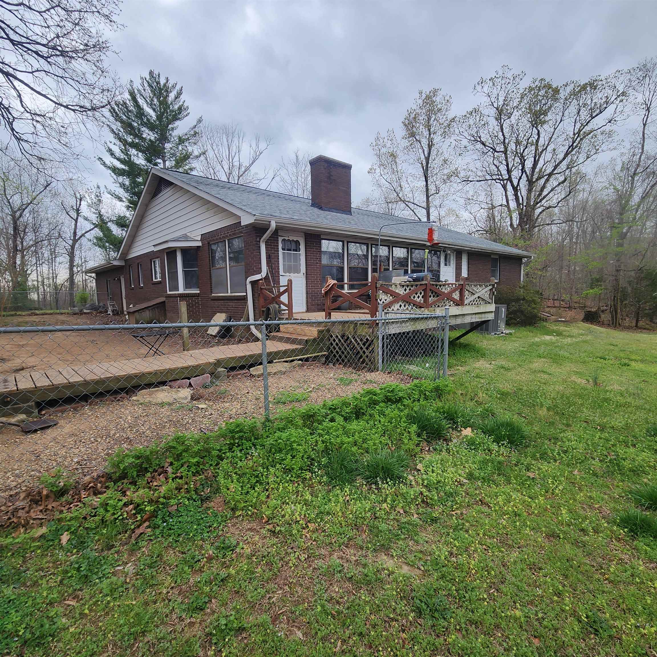 SOUTH SHORE - Residential