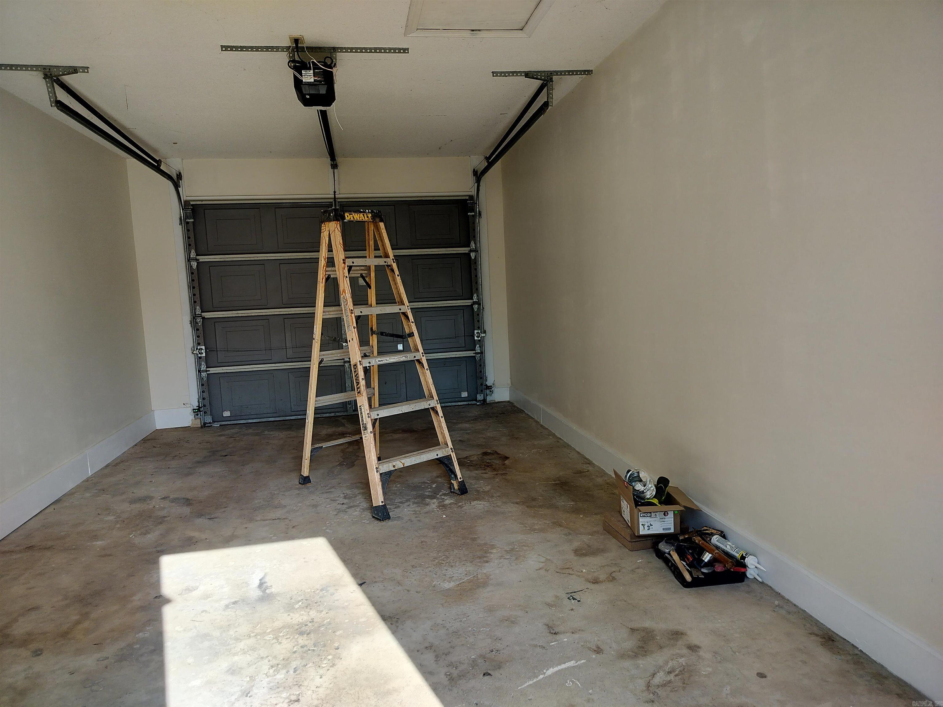 Oak Ridge - Residential